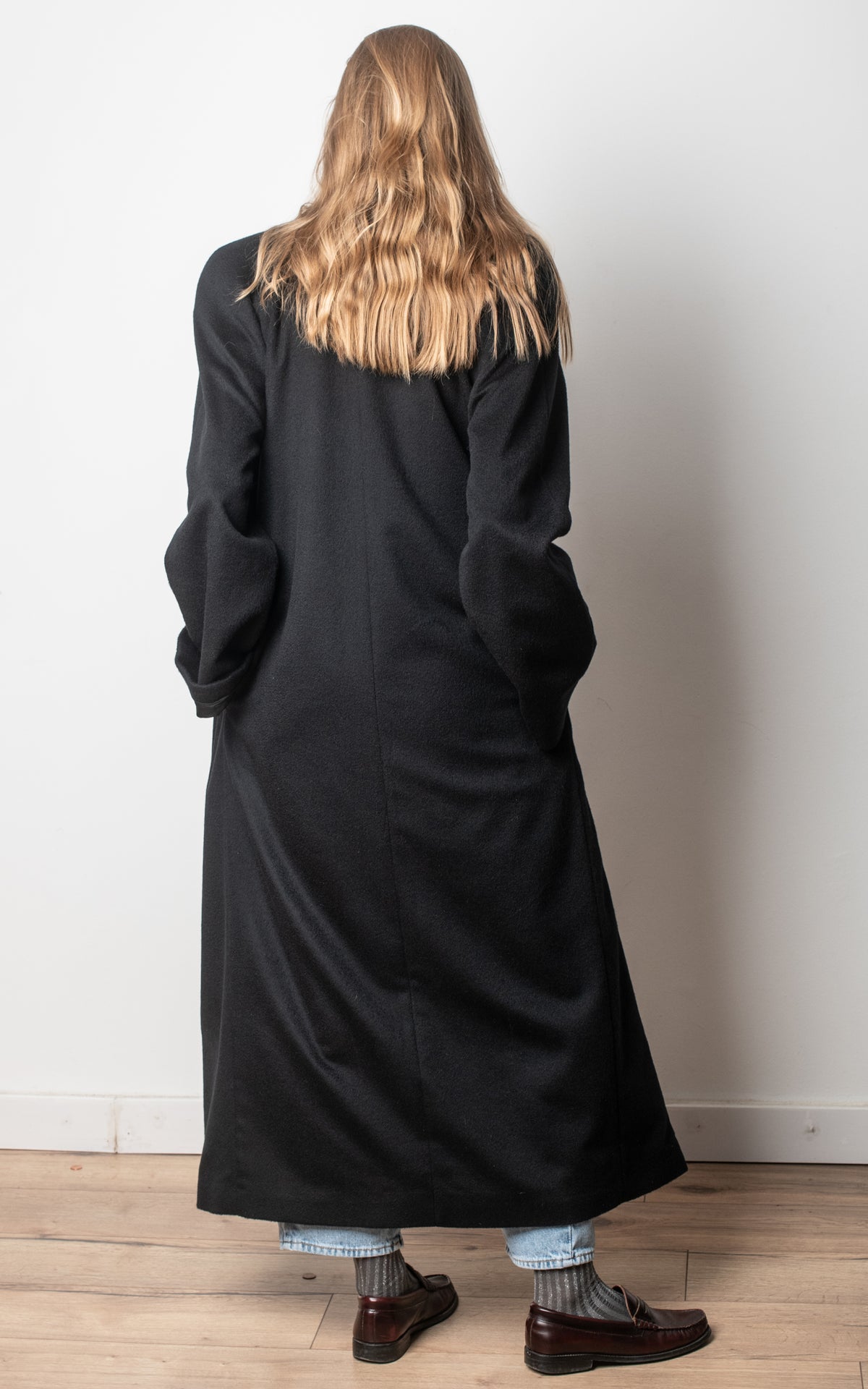 Abrigo negro cashmere