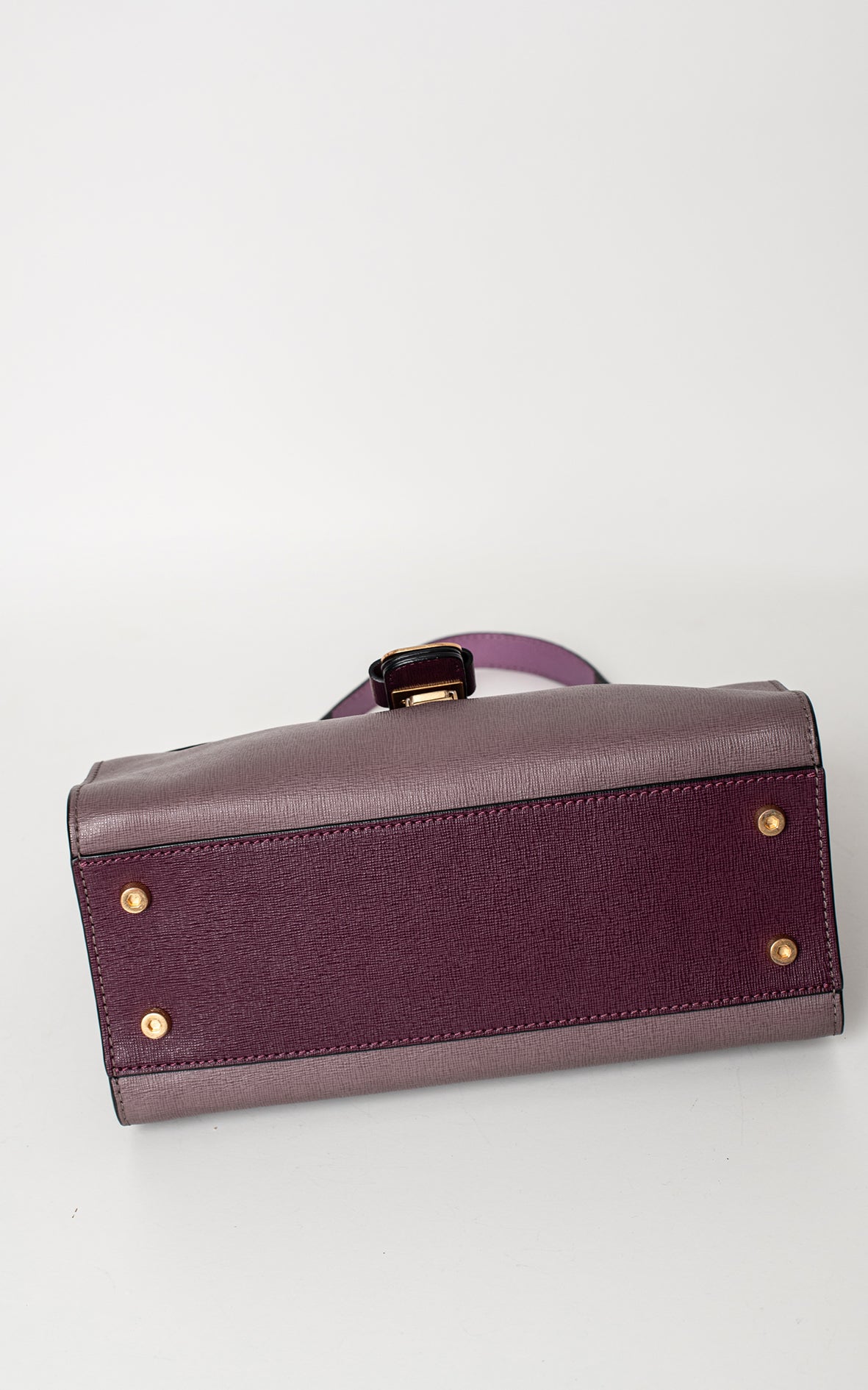 Bolso morado