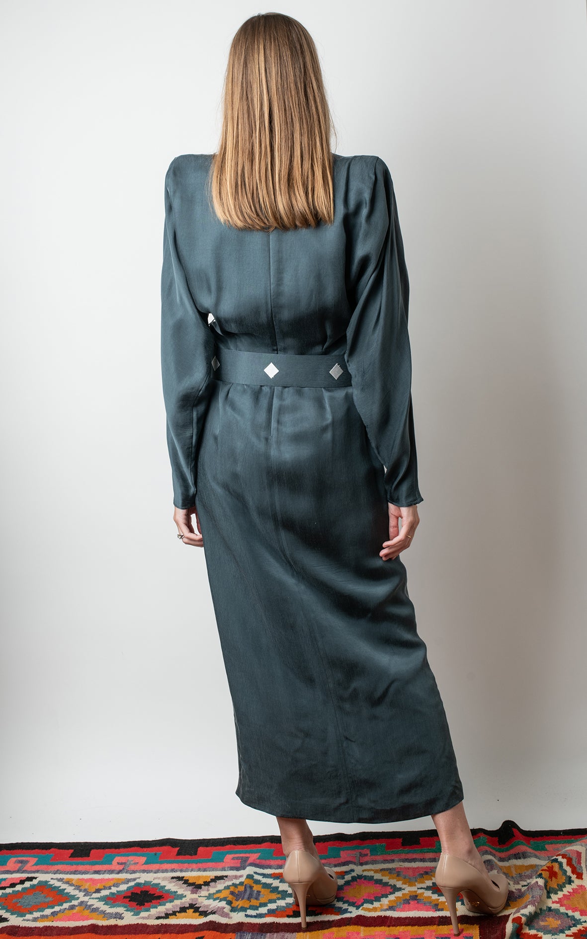 Vestido azul con bordados