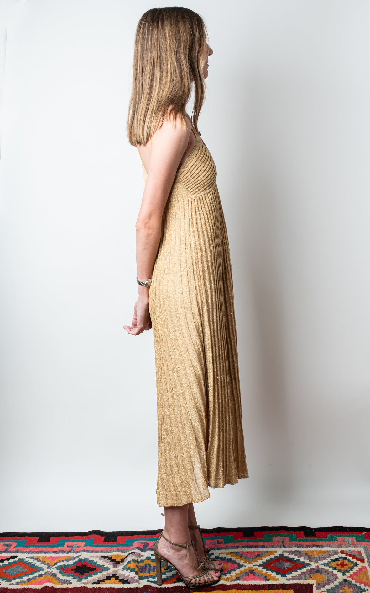 Vestido punto dorado