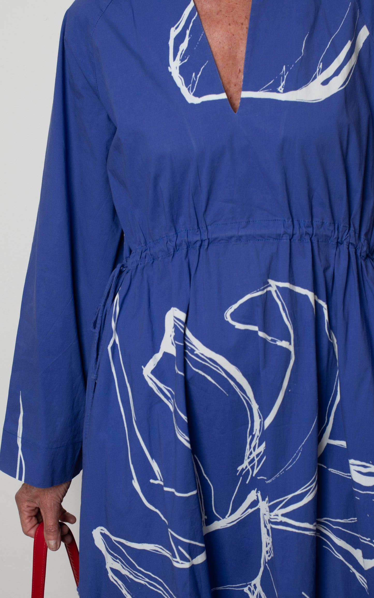 Vestido blanco y azul