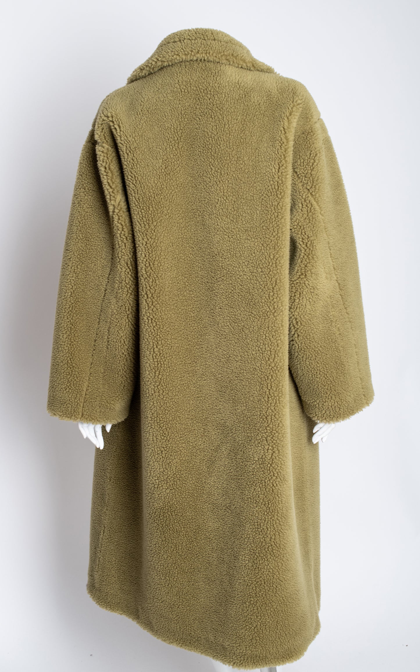 Abrigo verde peluche