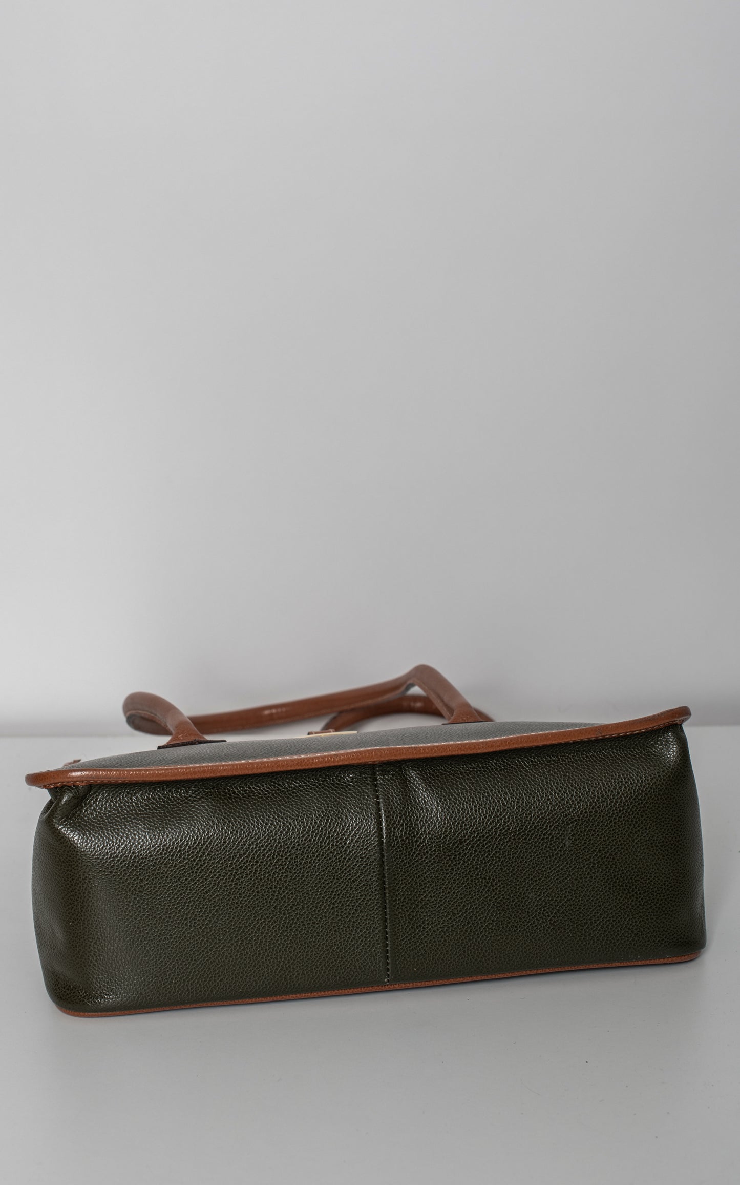 Bolso verde y marron piel