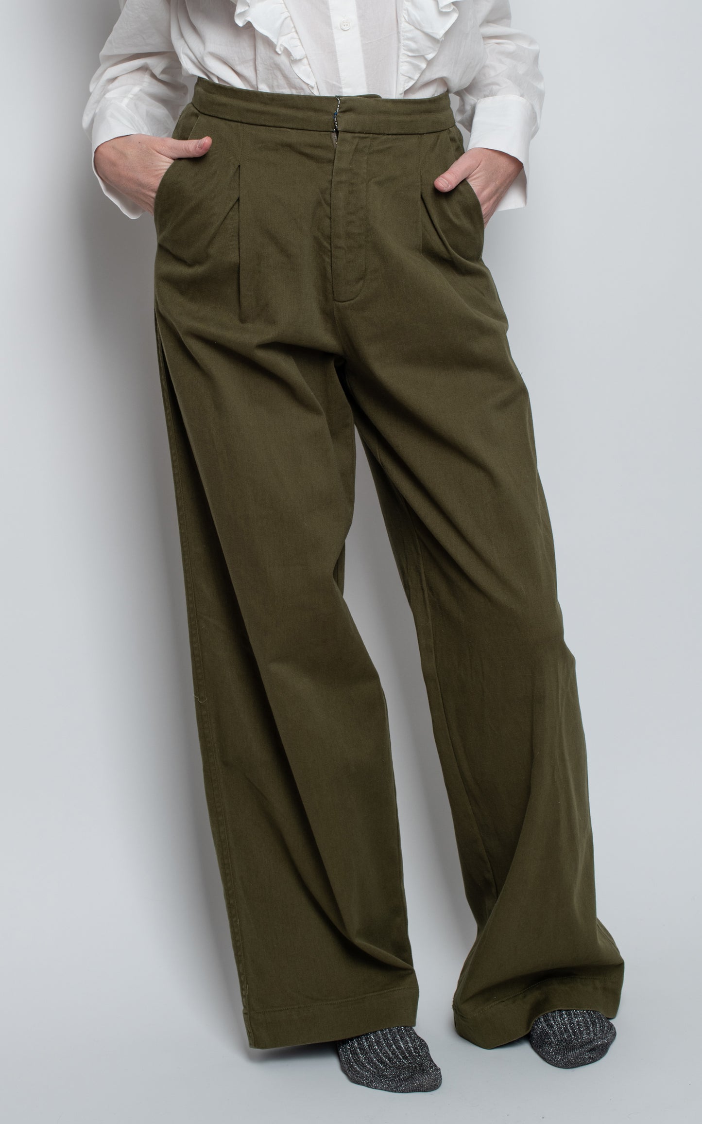 Pantalones pata ancha verdes