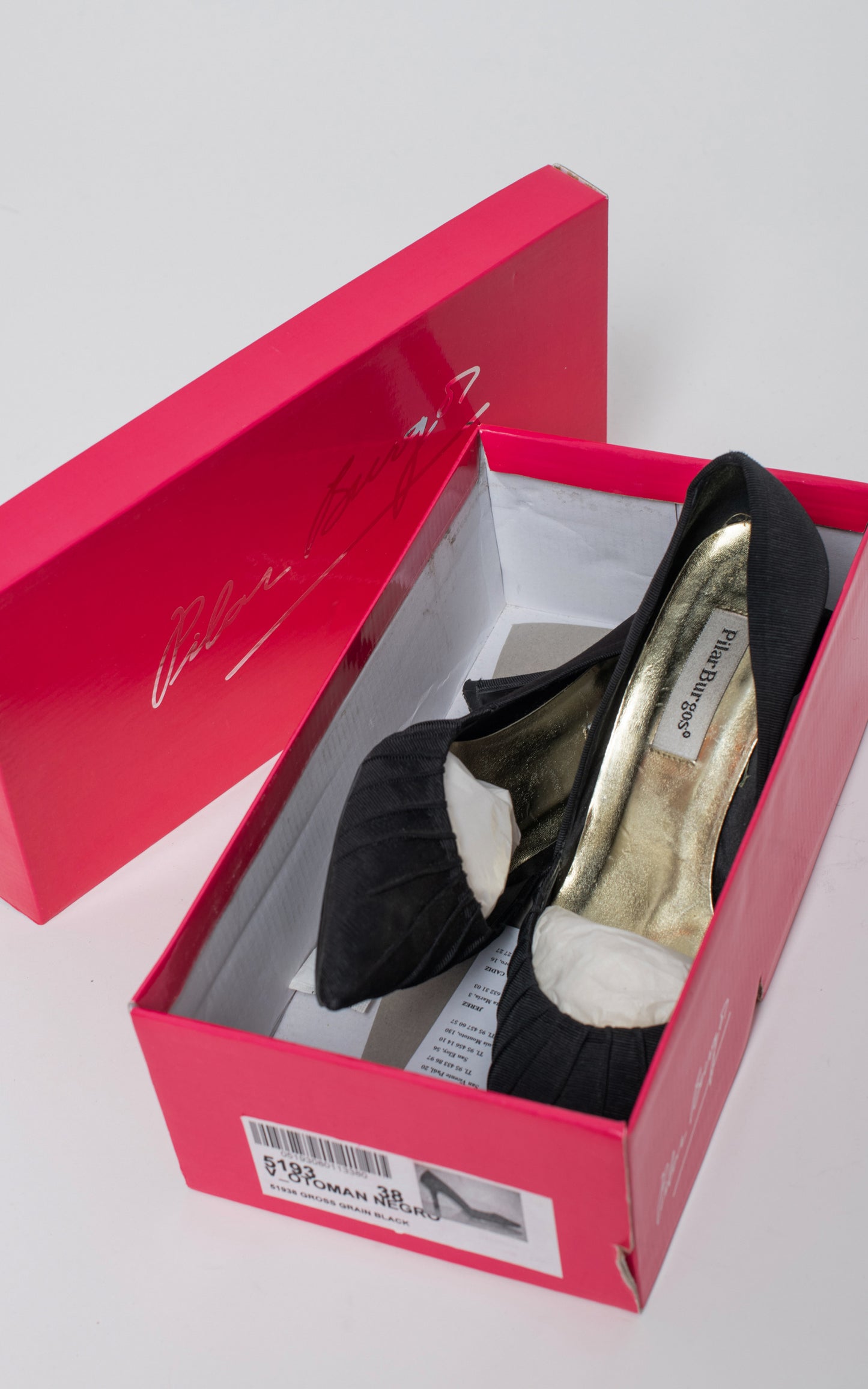 Zapatos negros de punta
