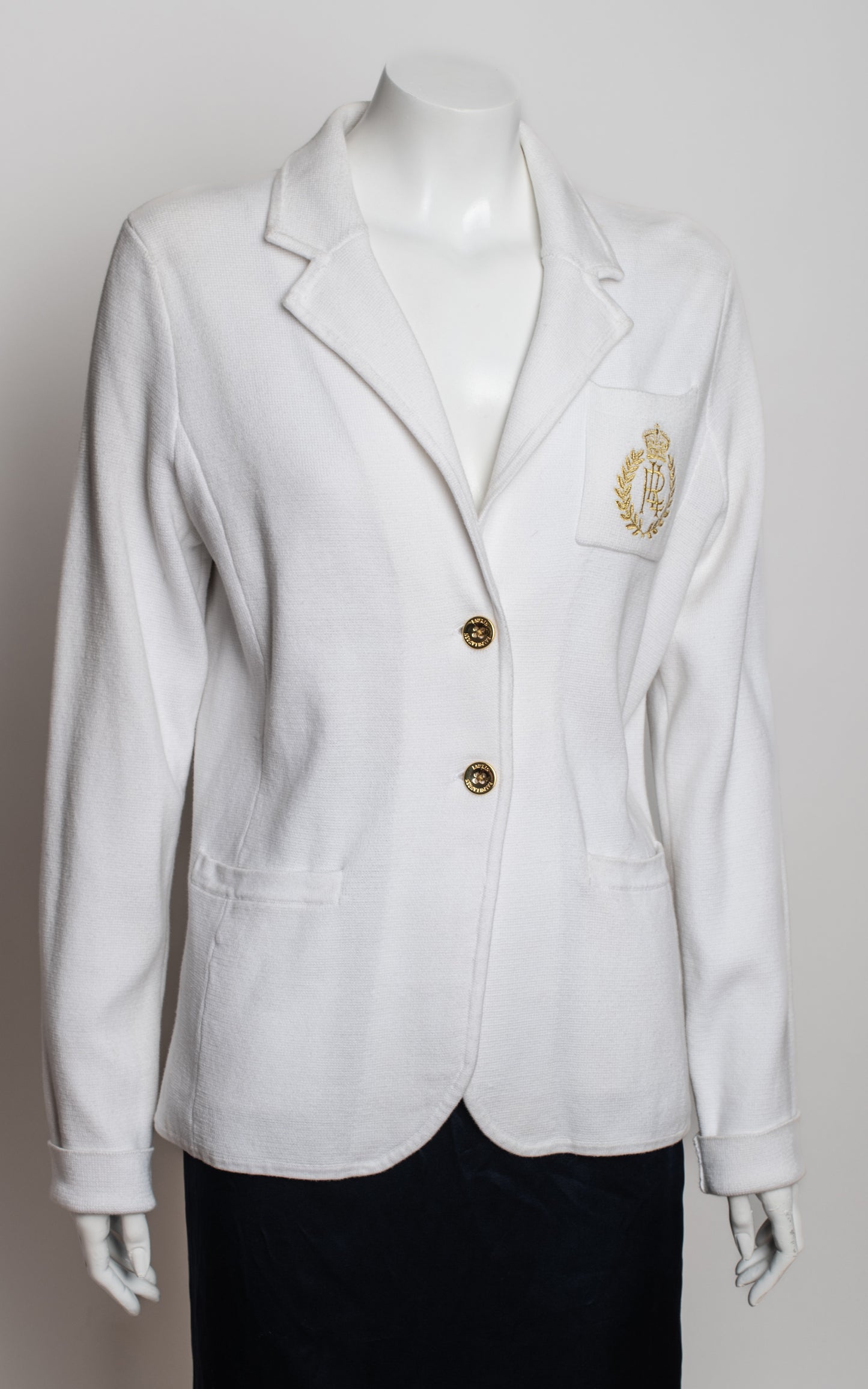 Chaqueta blanca escudo