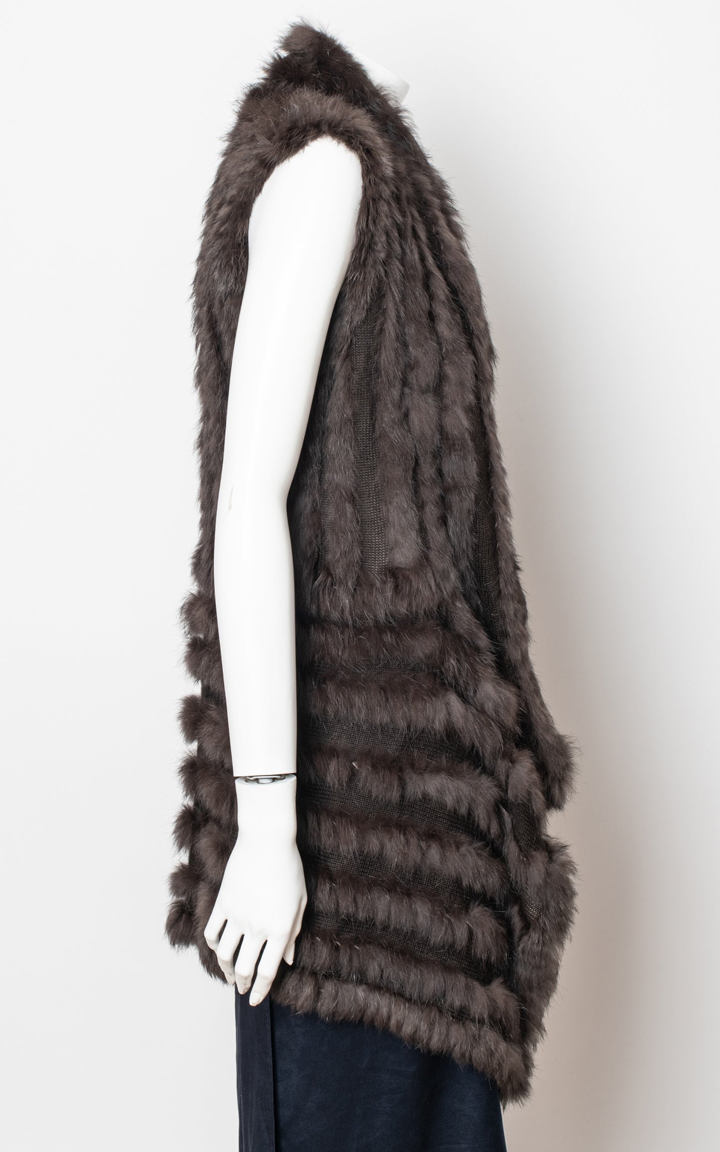 Chaleco de piel marrón