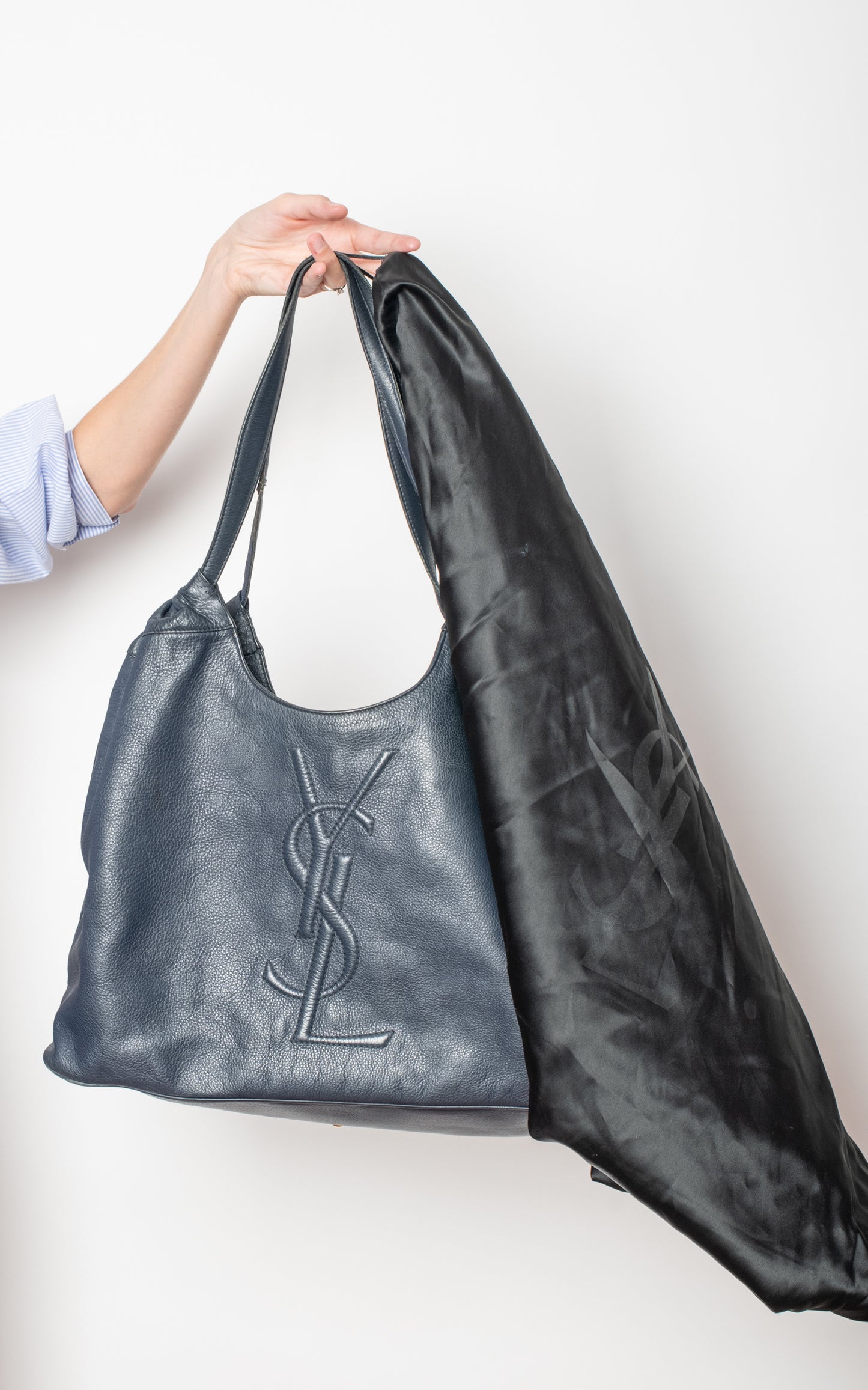 Bolso azul marino maxi