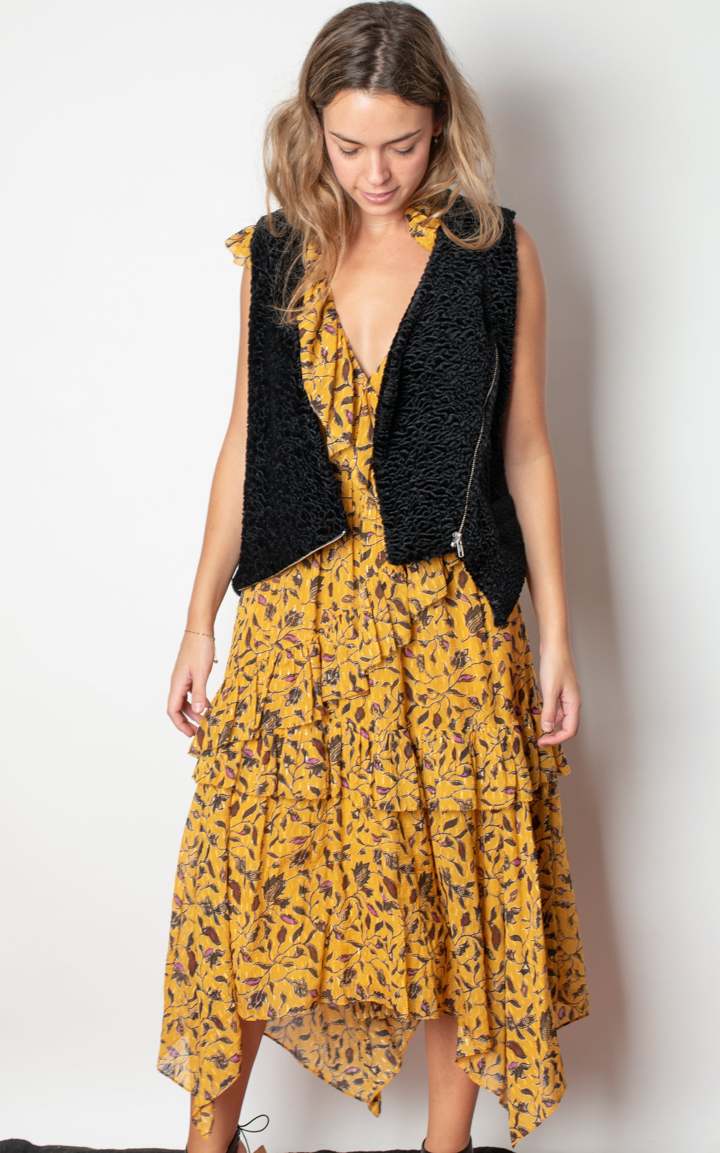 Vestido mostaza de flores