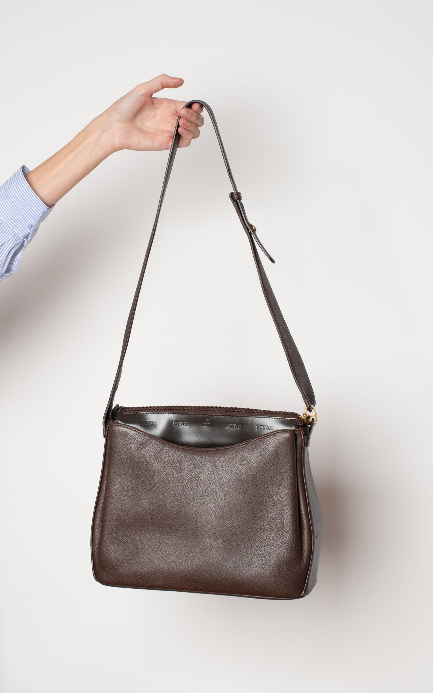 Bolso marrón de piel