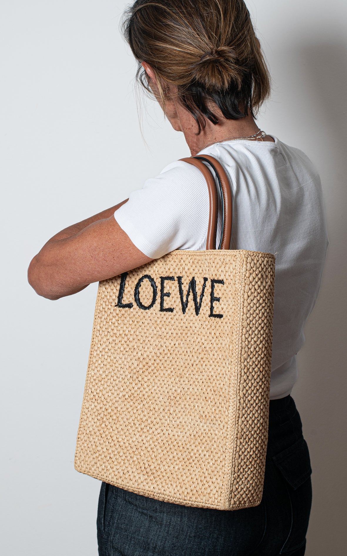 Bolso rafia sobre standard A4 tote