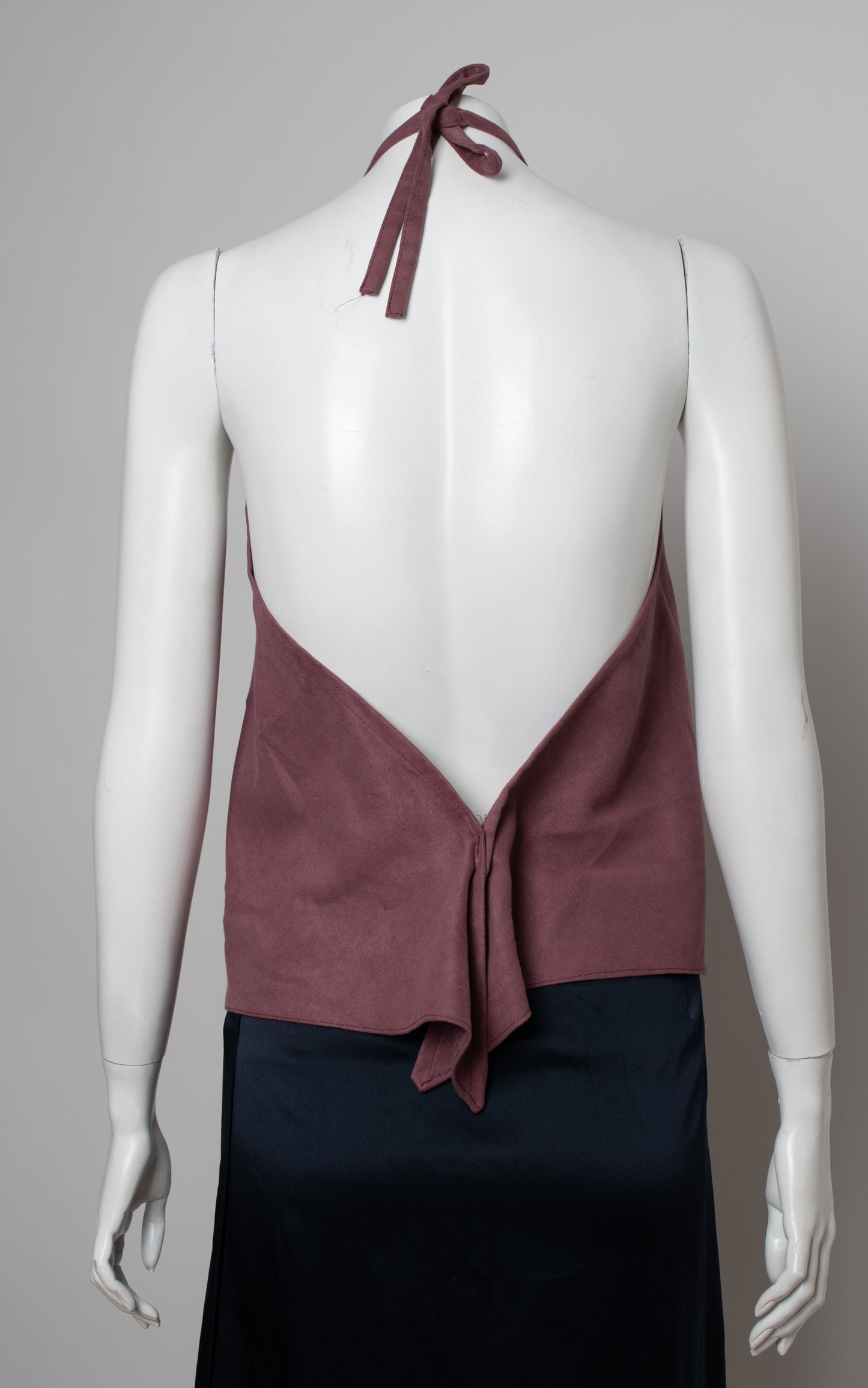 Top antelina atar al cuello