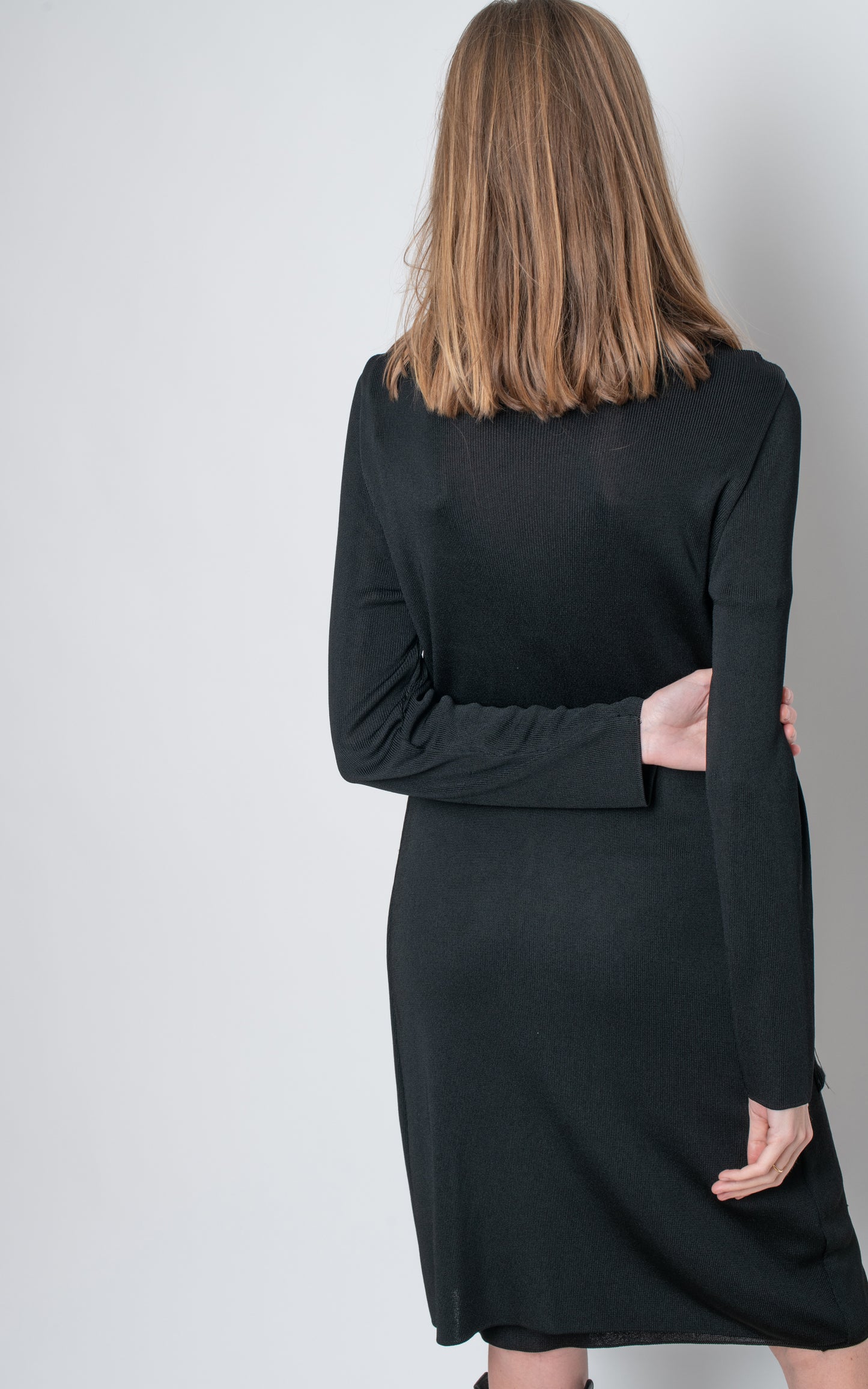 Conjunto chaqueta larga y falda de punto