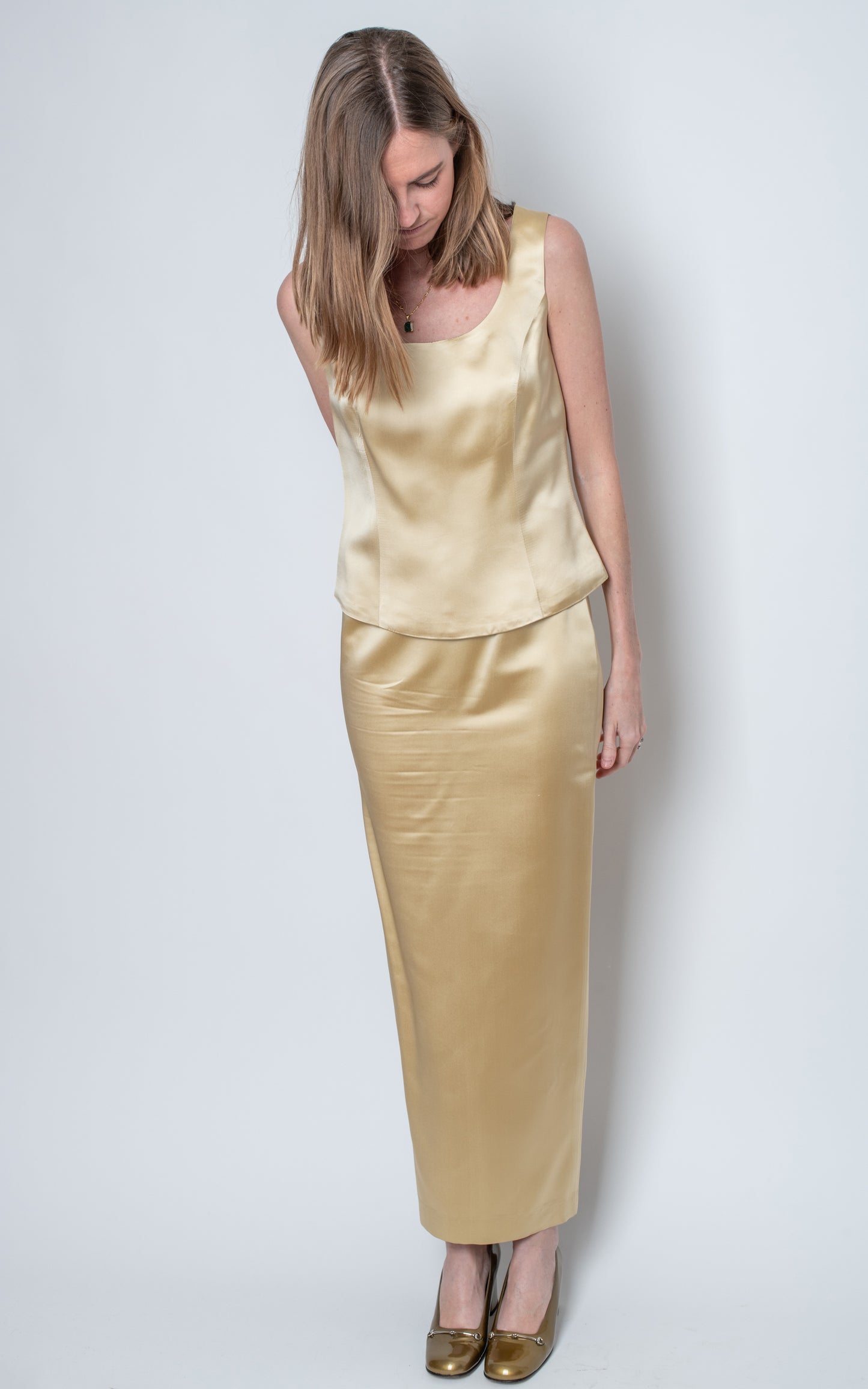 Total look color champán