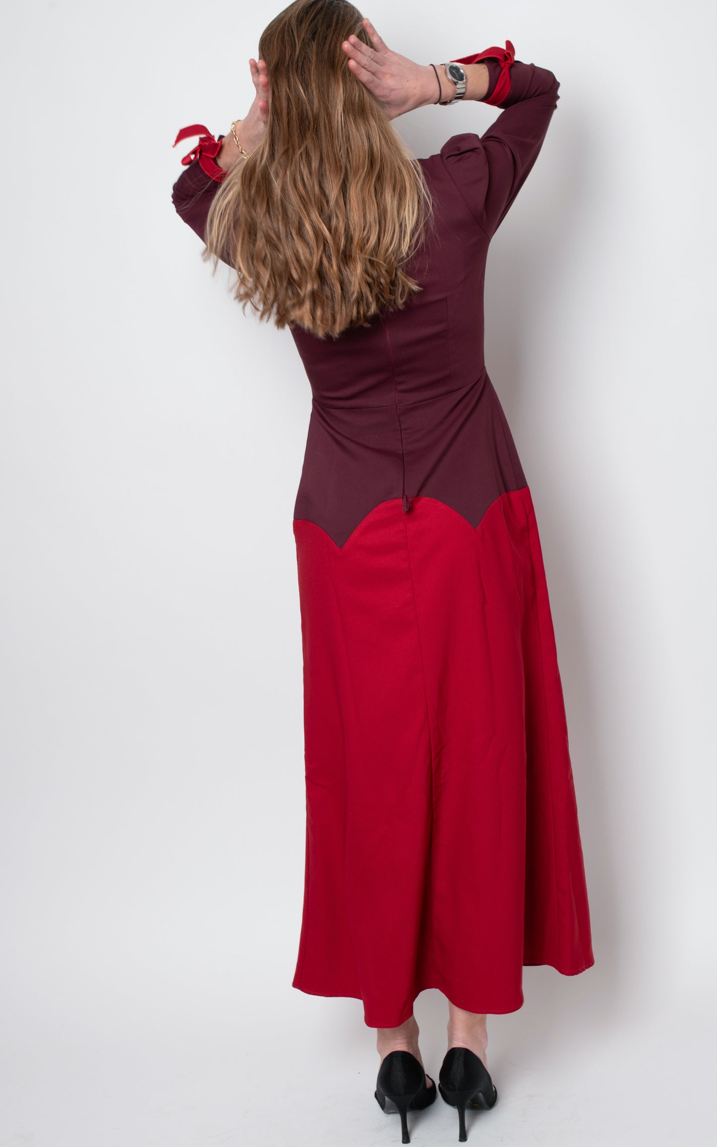 Vestido granate y rojo manga larga