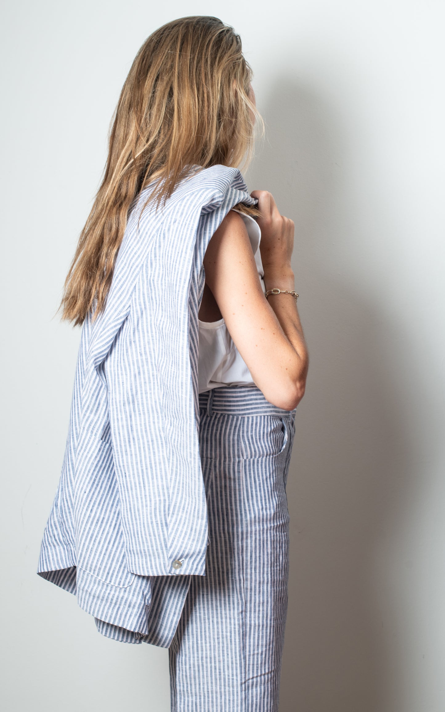 Traje de rayas