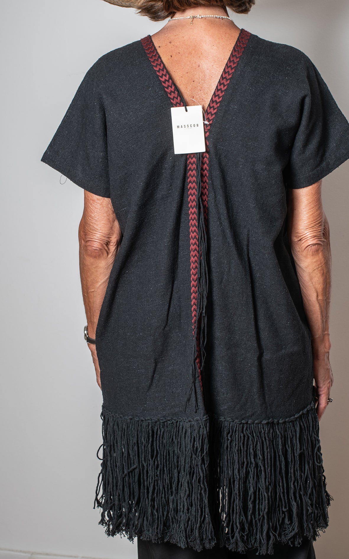 Poncho negro
