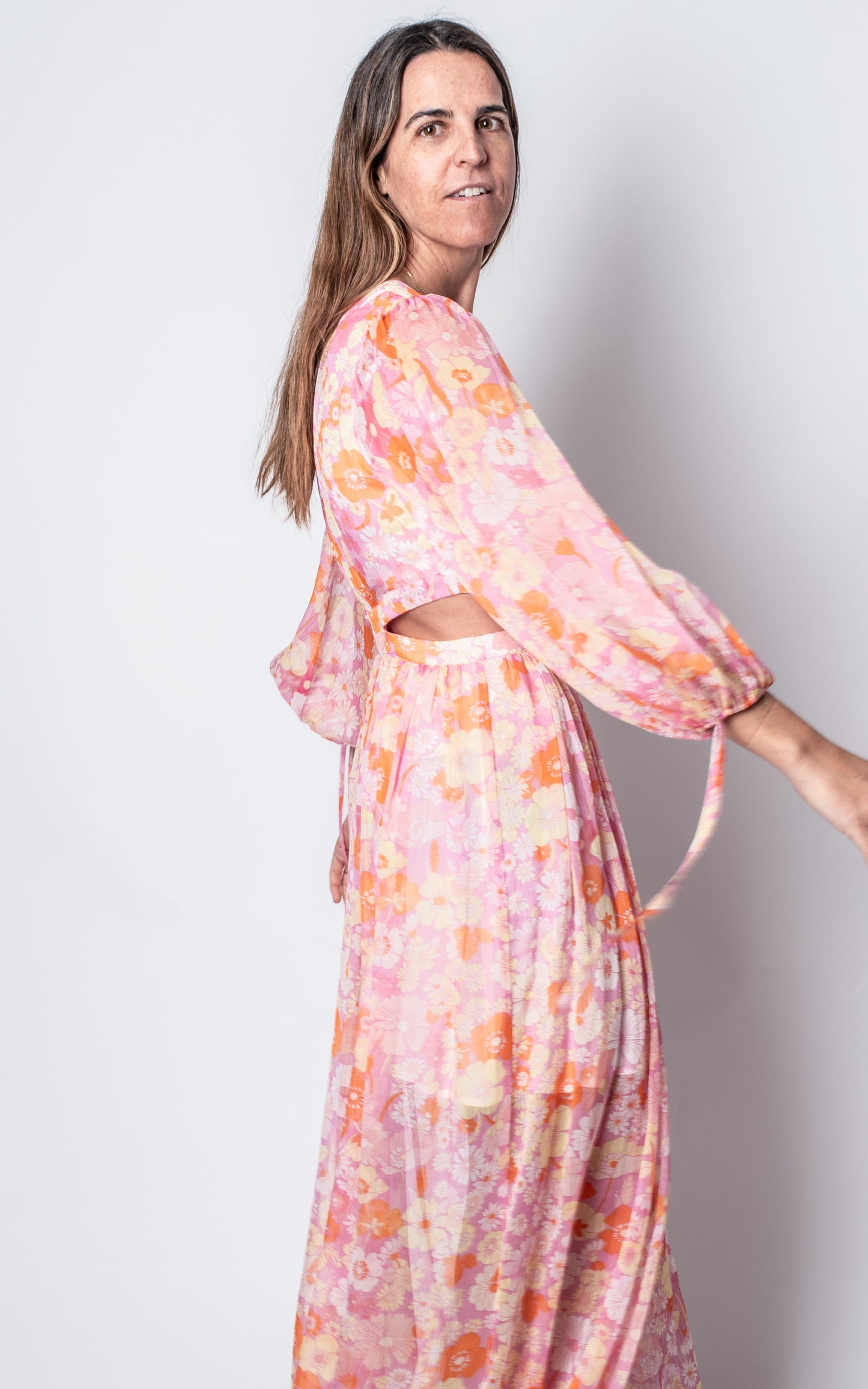 Vestido cut out