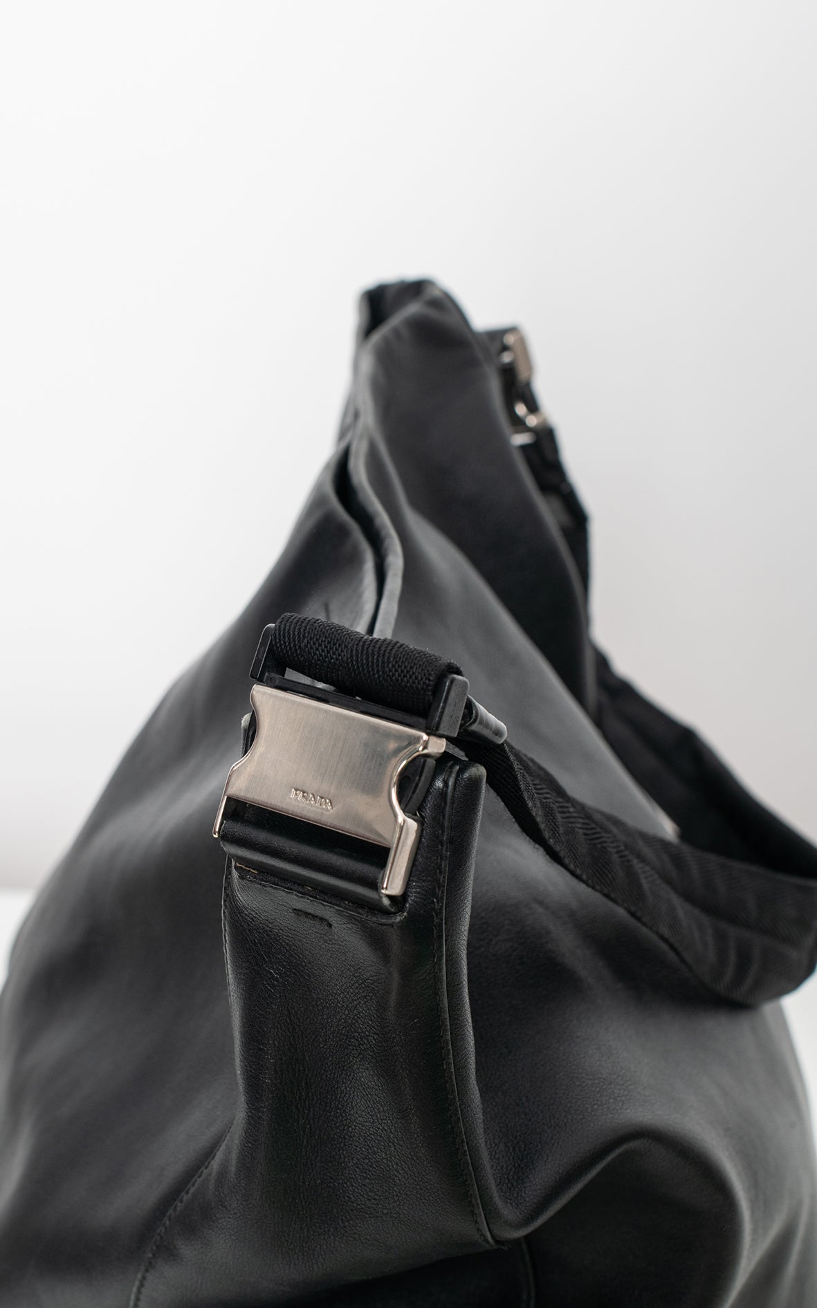 Maxi bolso negro piel