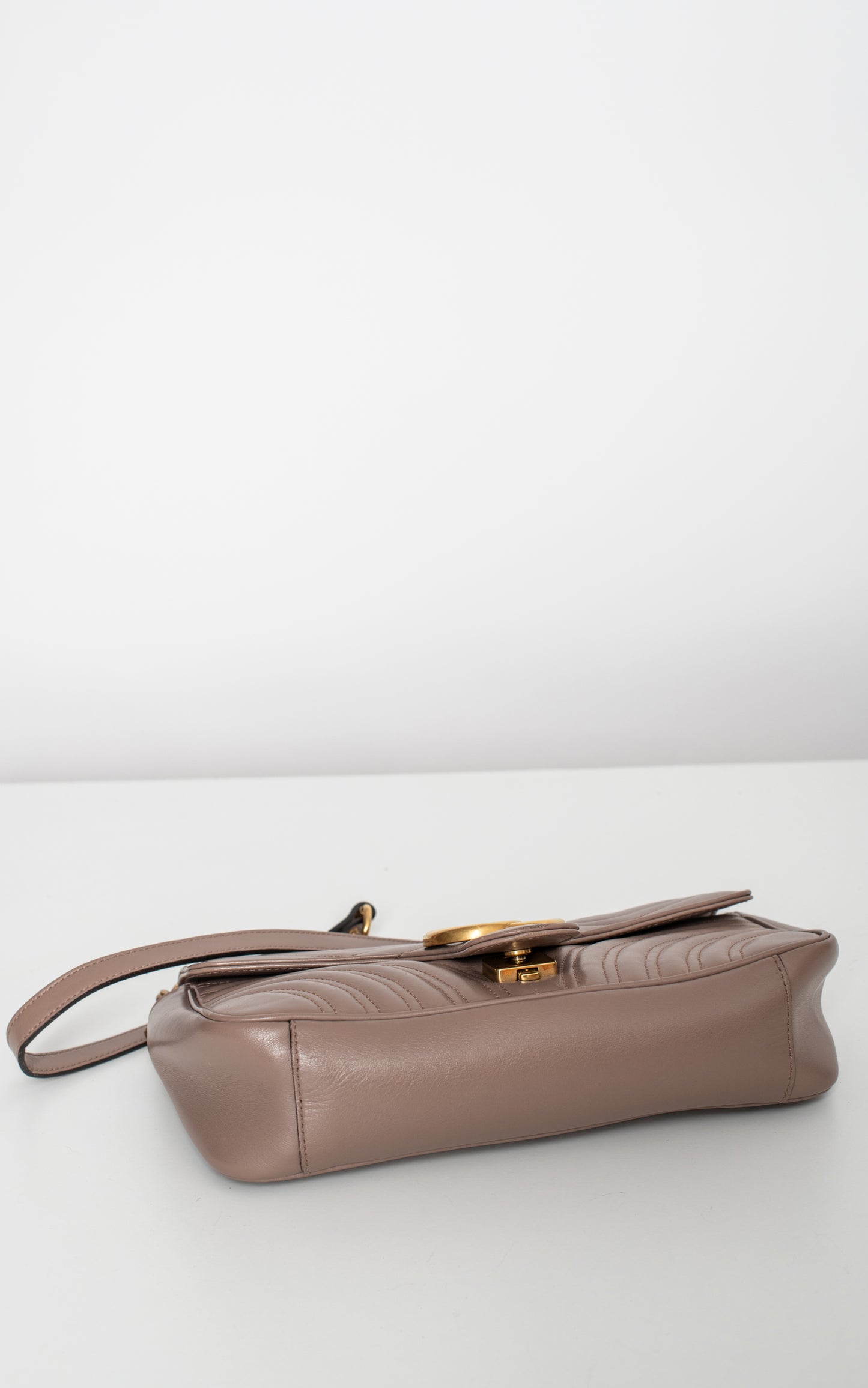 Bolso Gucci piel marrón