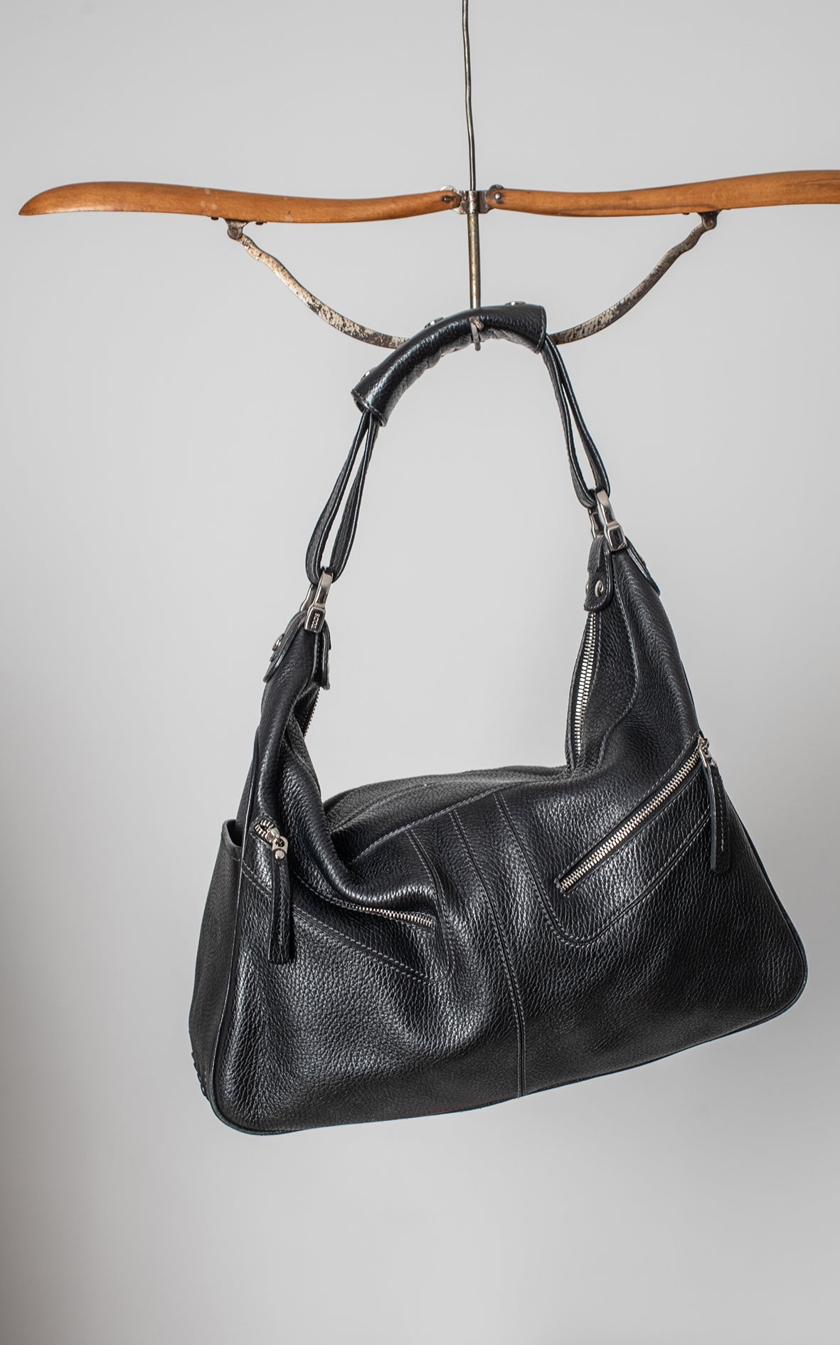 Bolso de hombro negro piel