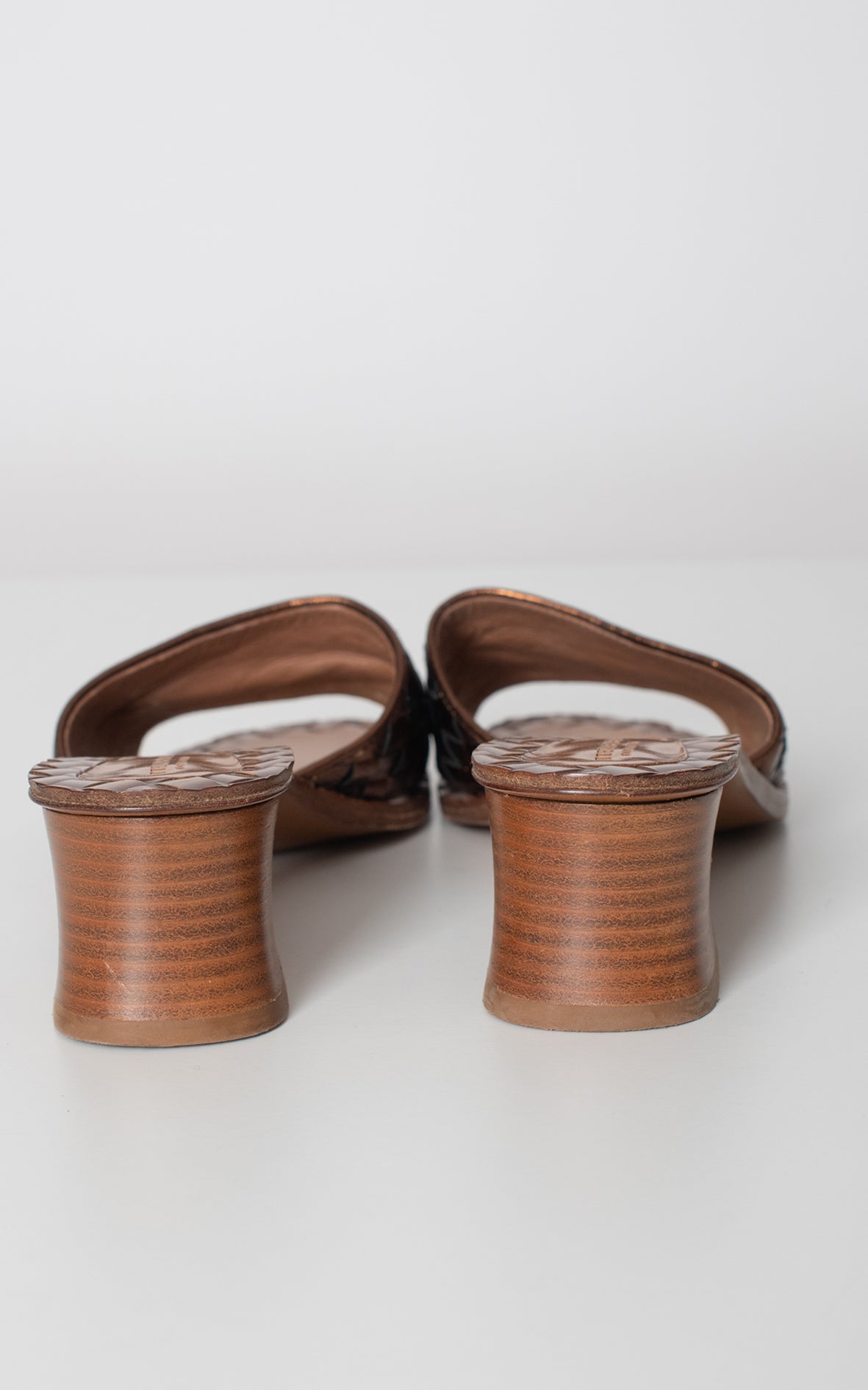 Mules color cobre