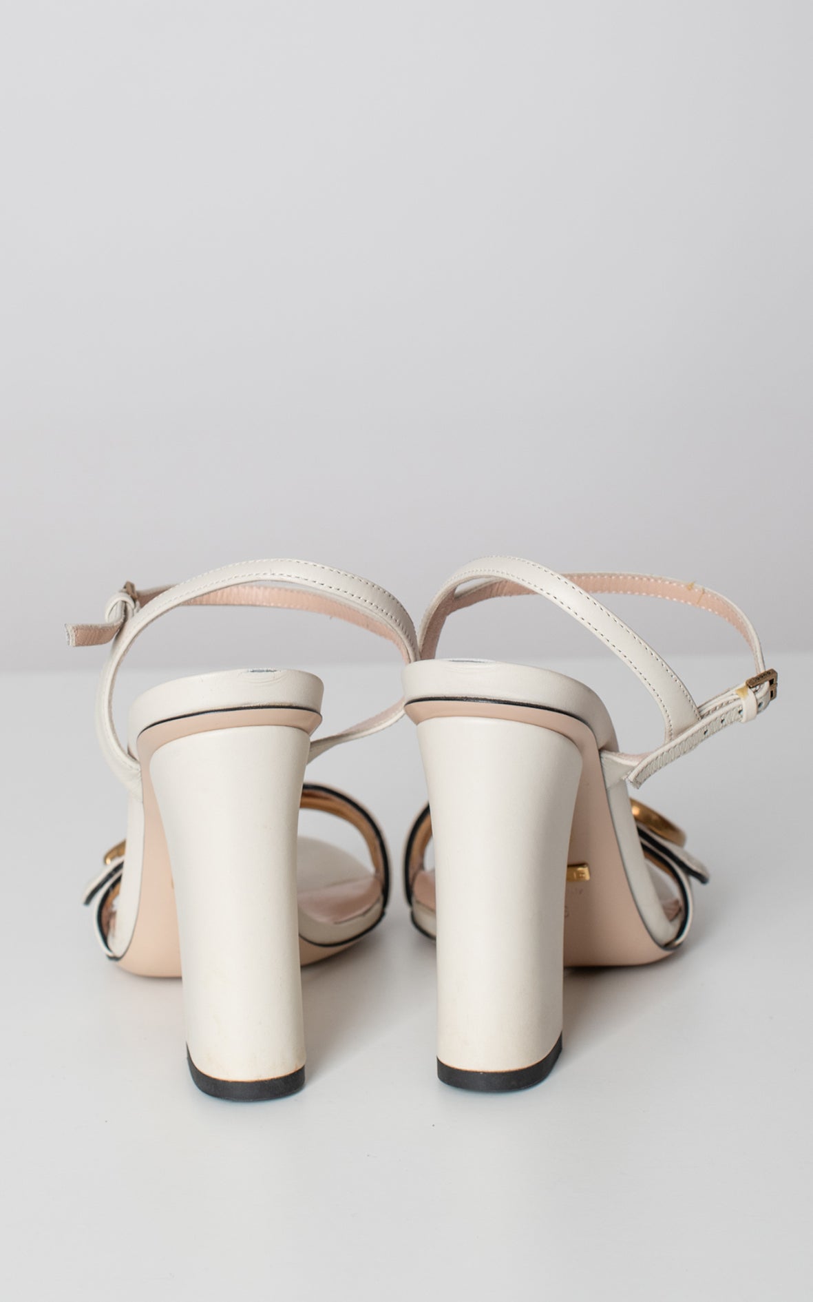 Sandalias Marmont de cuero