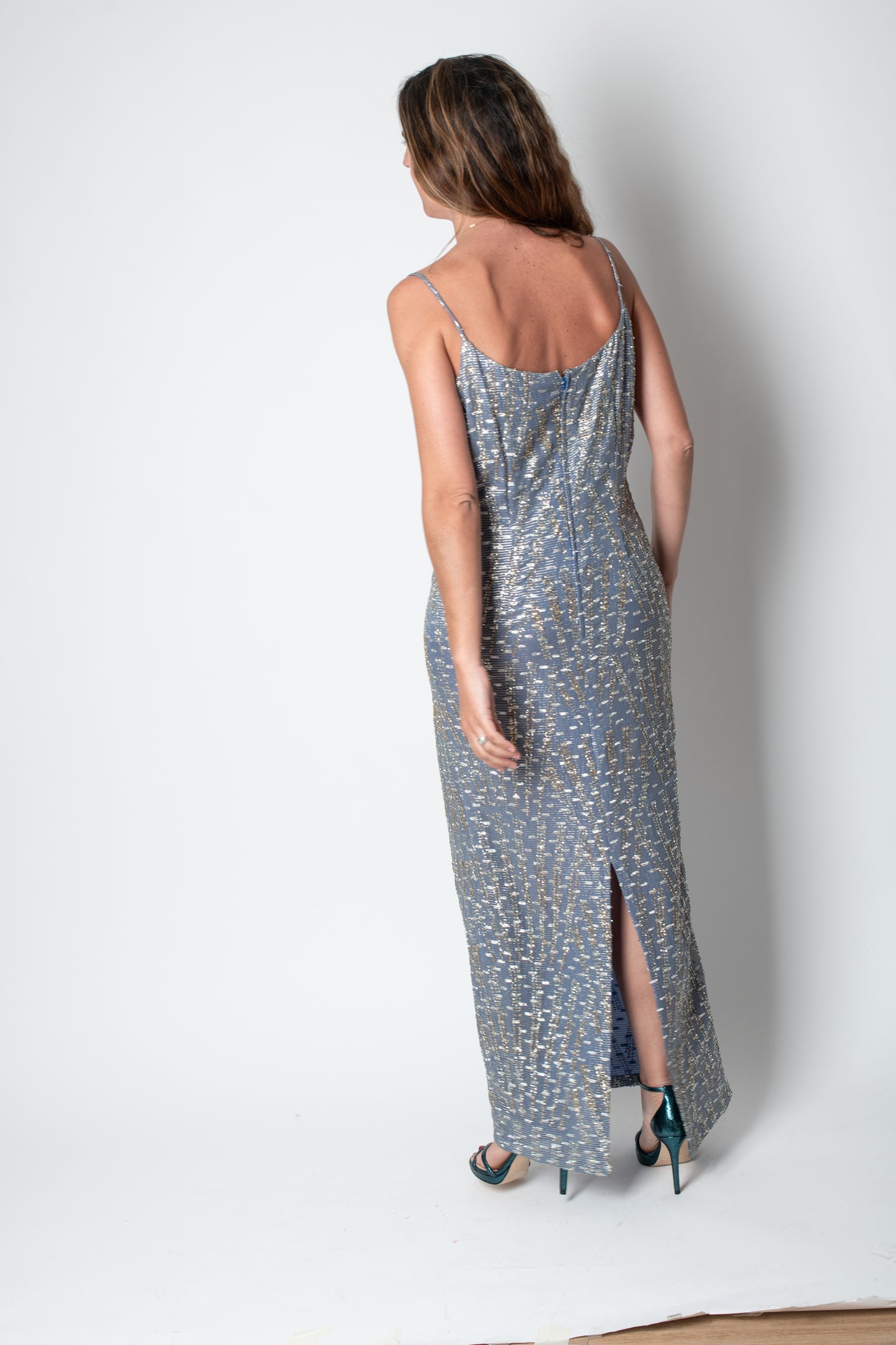 Vestido lentejuelas tirantes largo