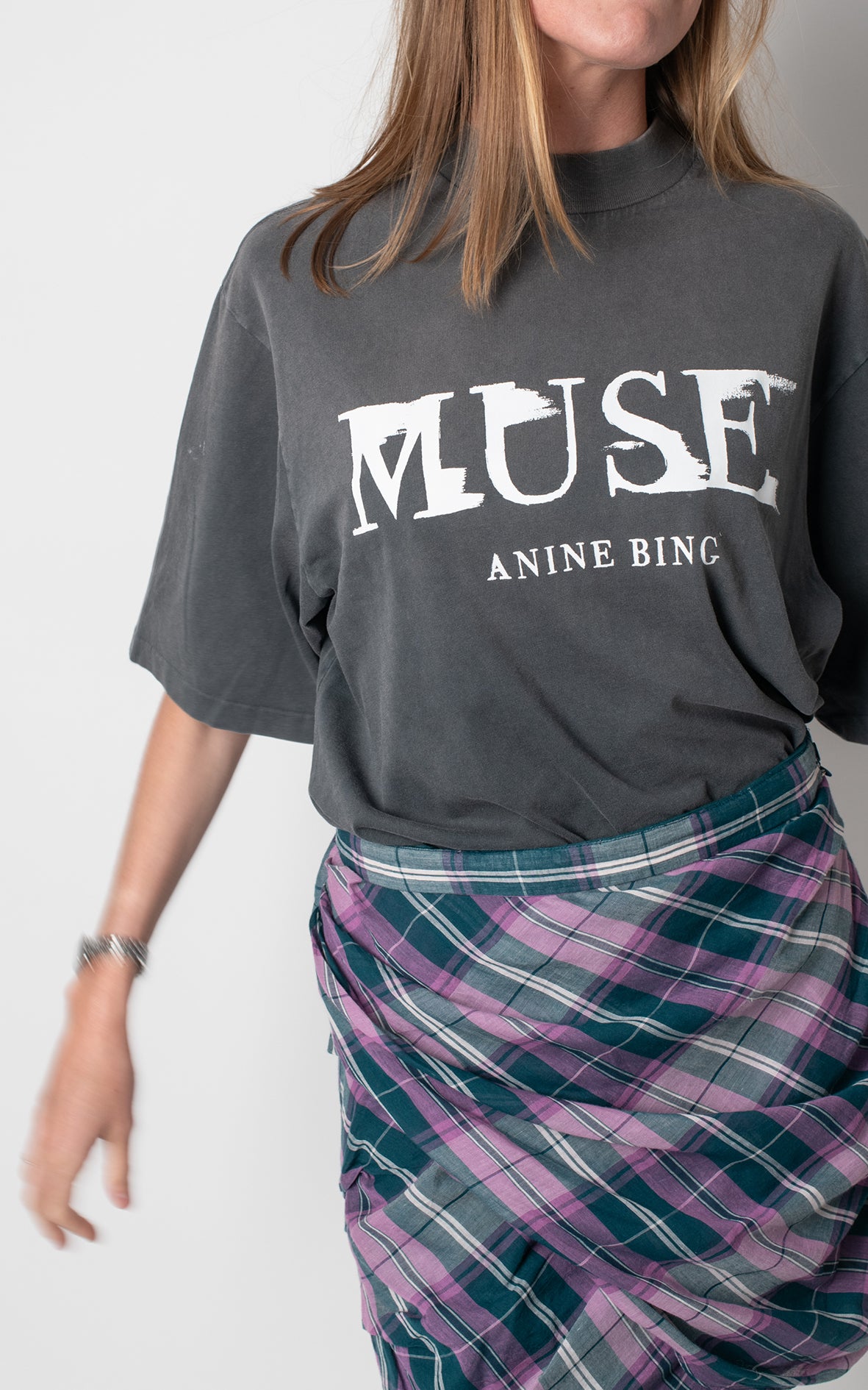 Camiseta gris muse