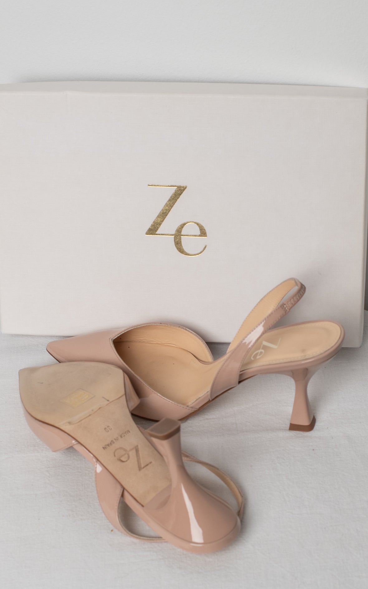 Salones beige