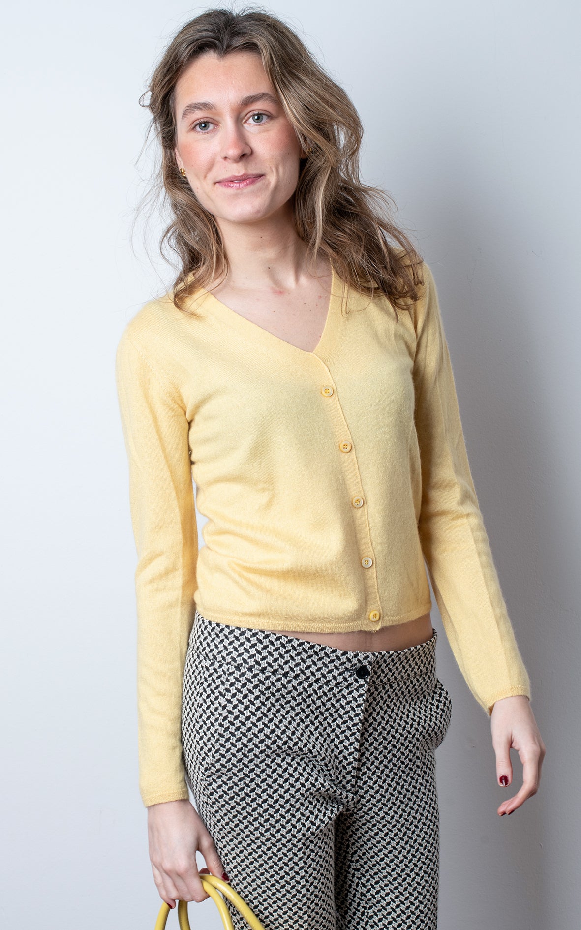 Chaqueta de lana amarilla