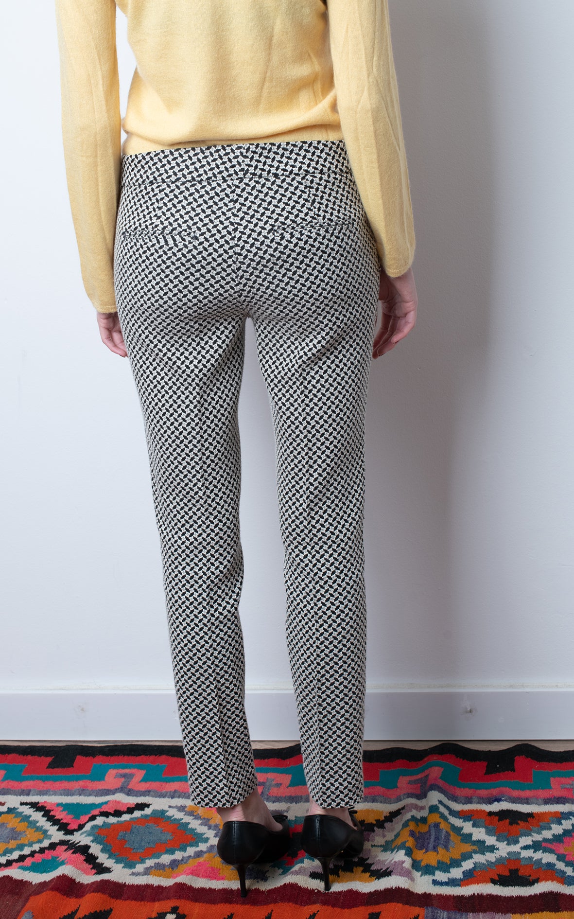Pantalón Blanco y Negro