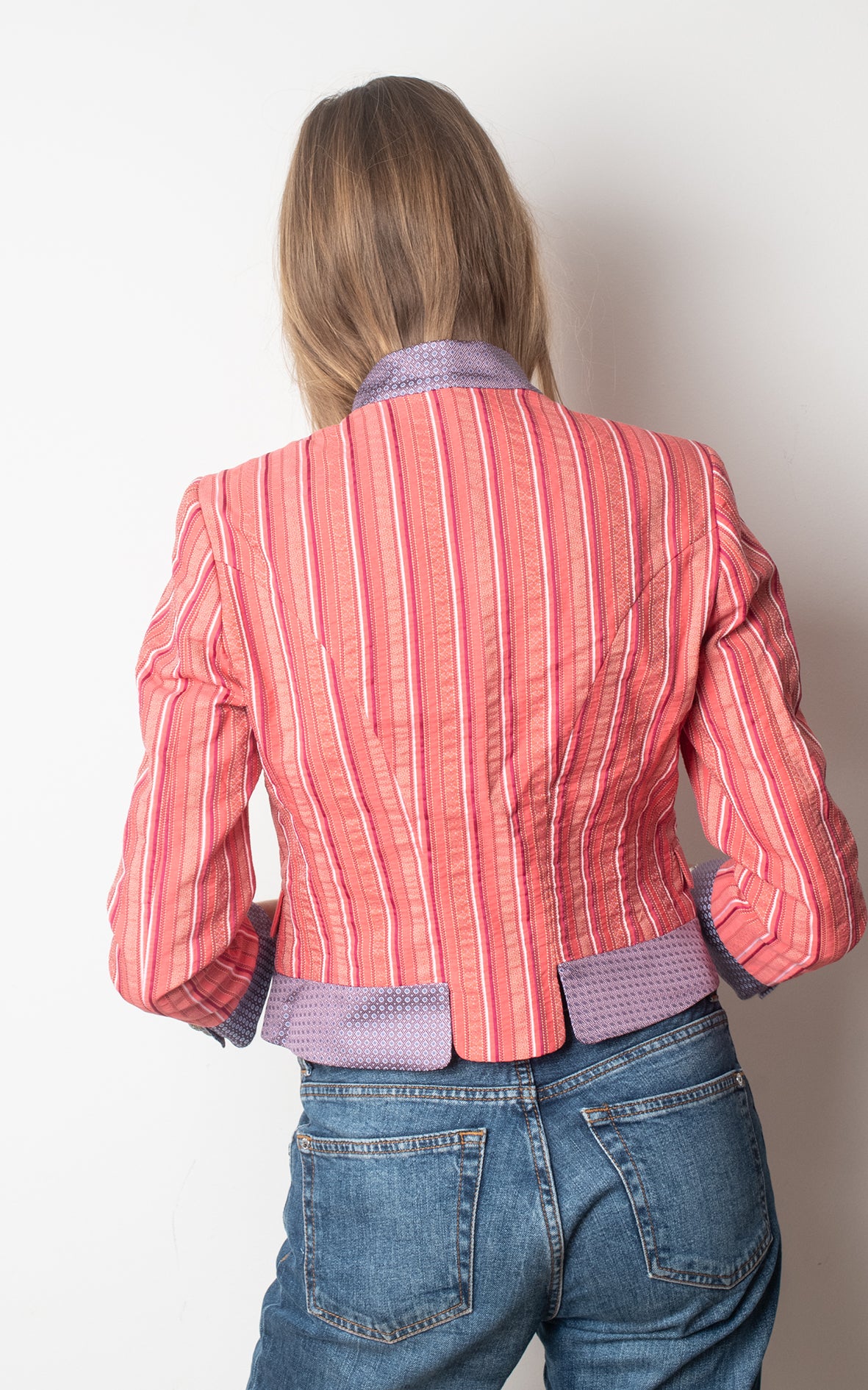 Blazer rosa y morada