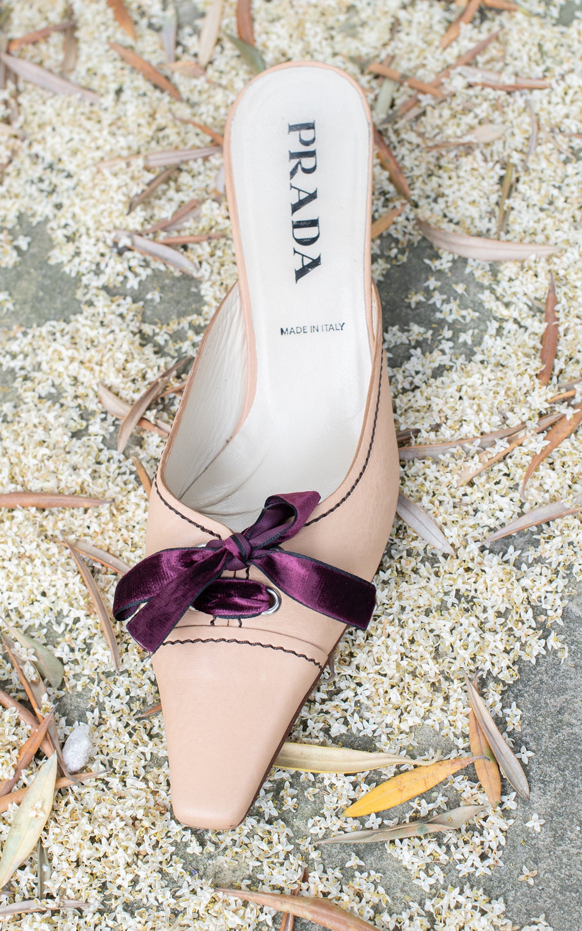 Mules beige con lazo