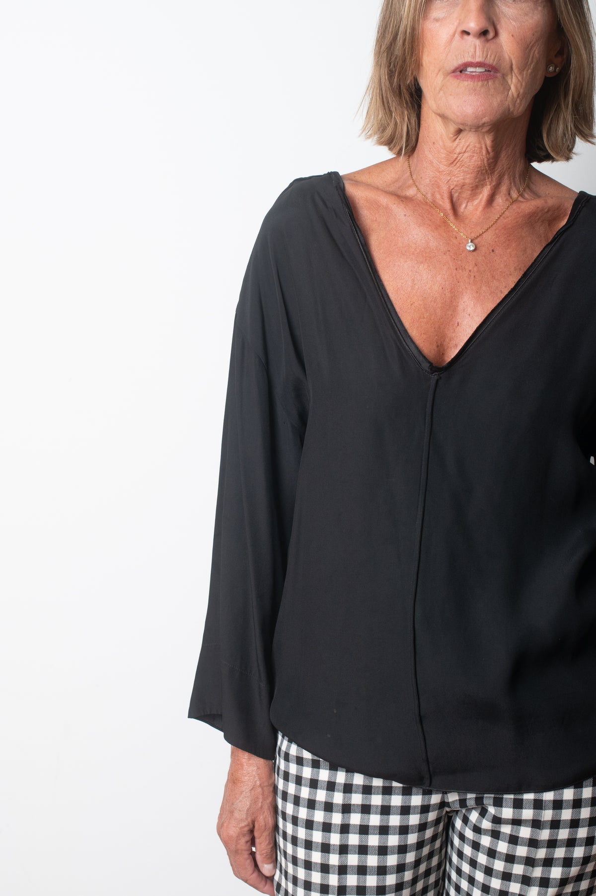 Camisa negra