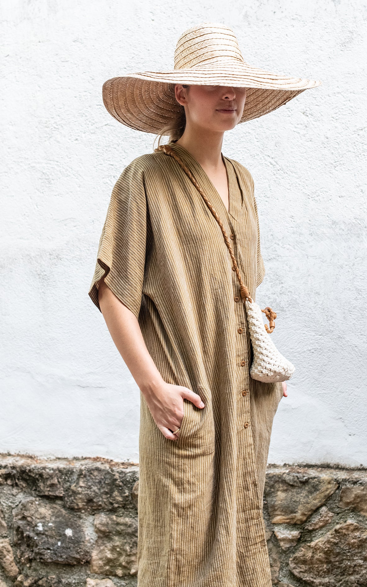Vestido de rayas beige y verde