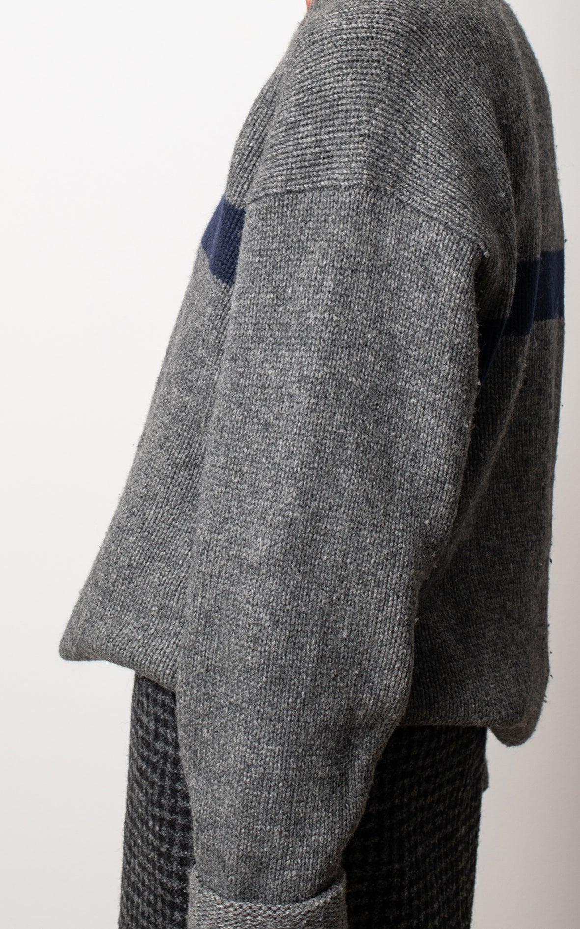 Jersey gris y azul