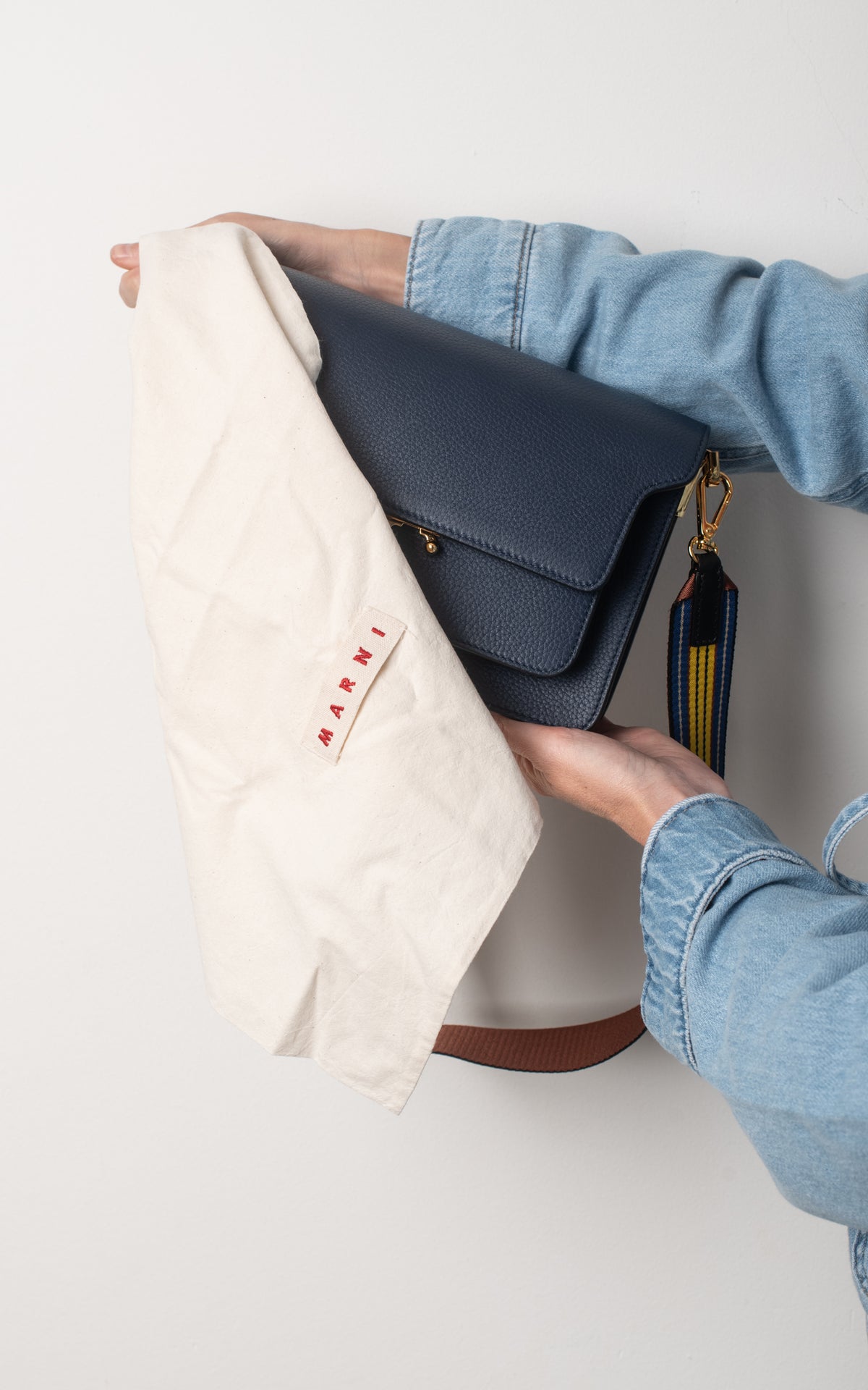 Bolso trunk azul oscuro