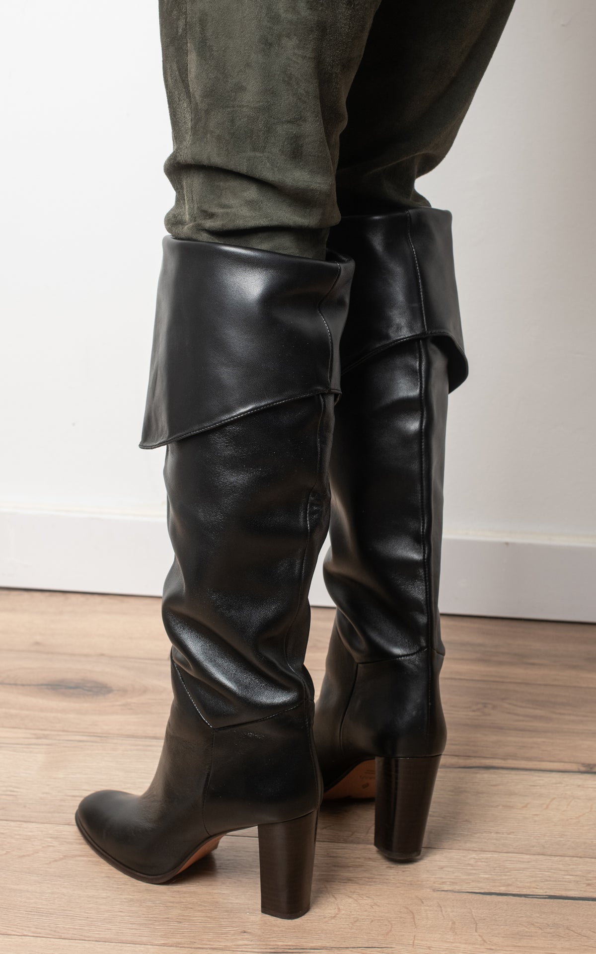 Botas de piel