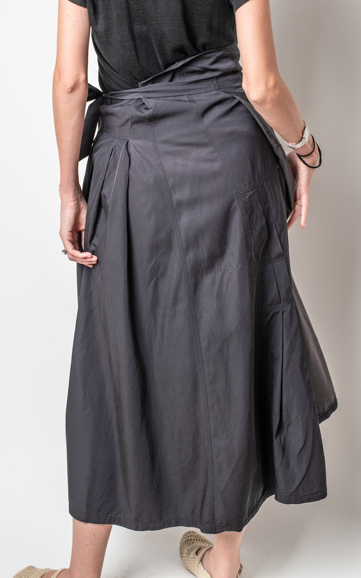 Falda negra/gris