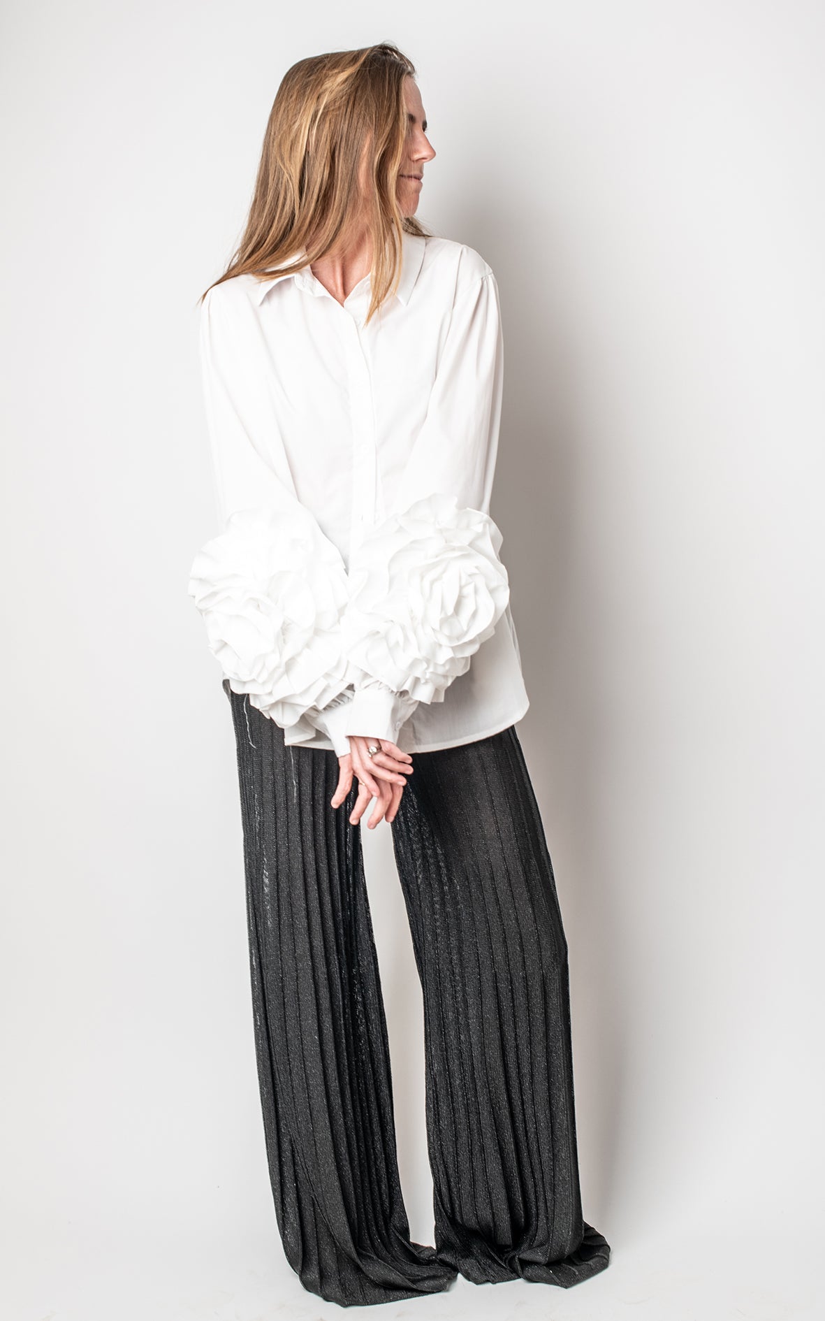 Blusa blanca mangas abullonadas