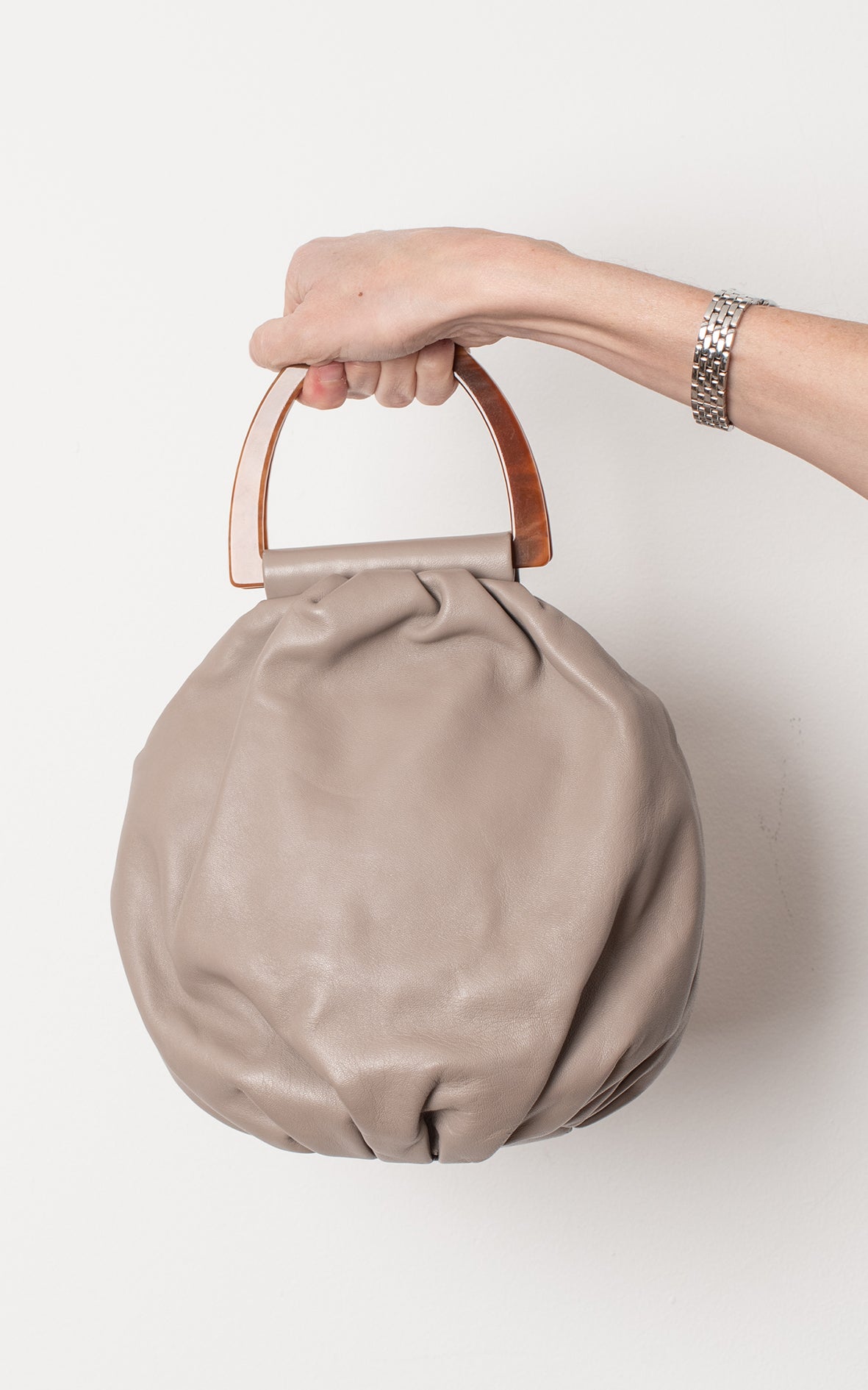 Bolsa Asa Caramelo Lino