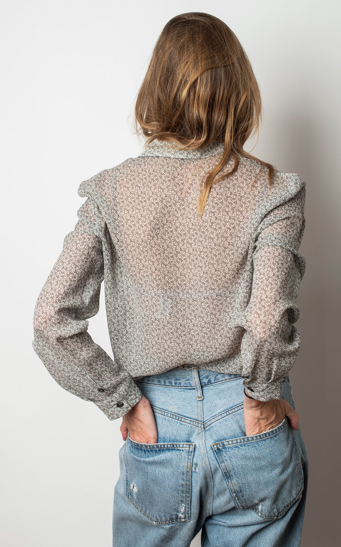 Blusa seda gris