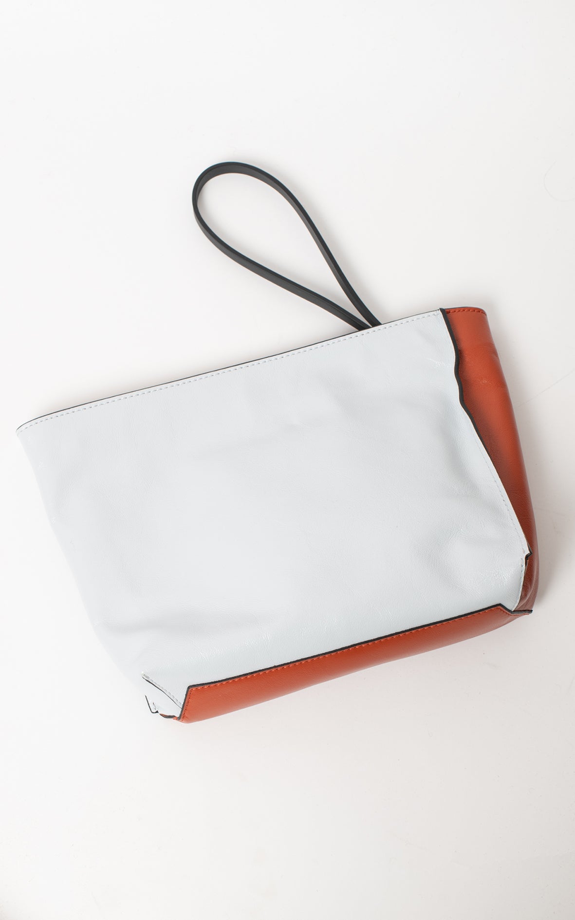 Clutch de piel teja y azul