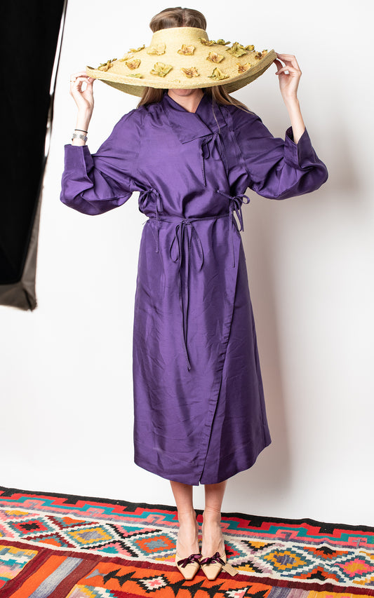 Vestido morado cruzado