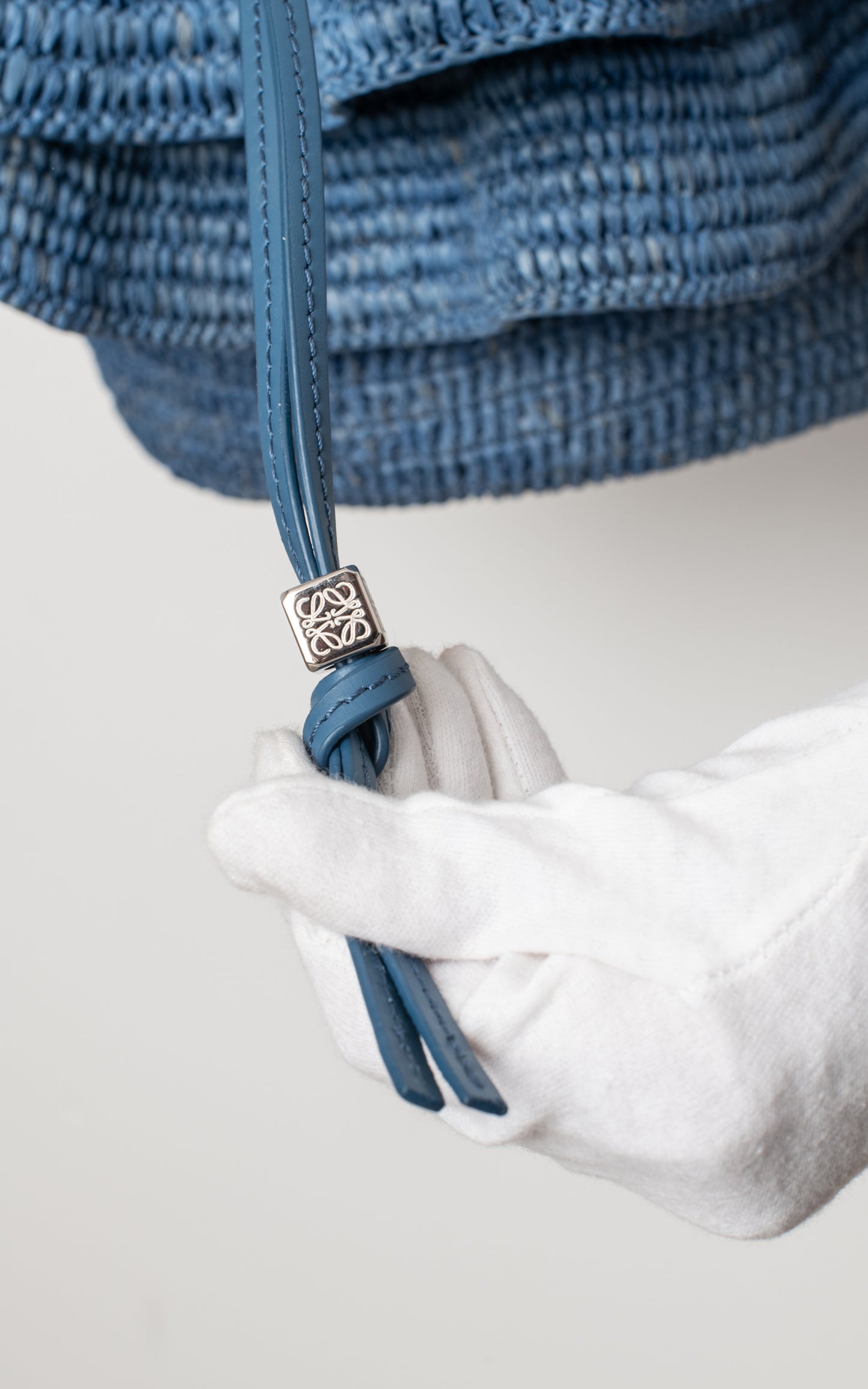 Bolso Loewe x Paula's Ibiza balloon azul