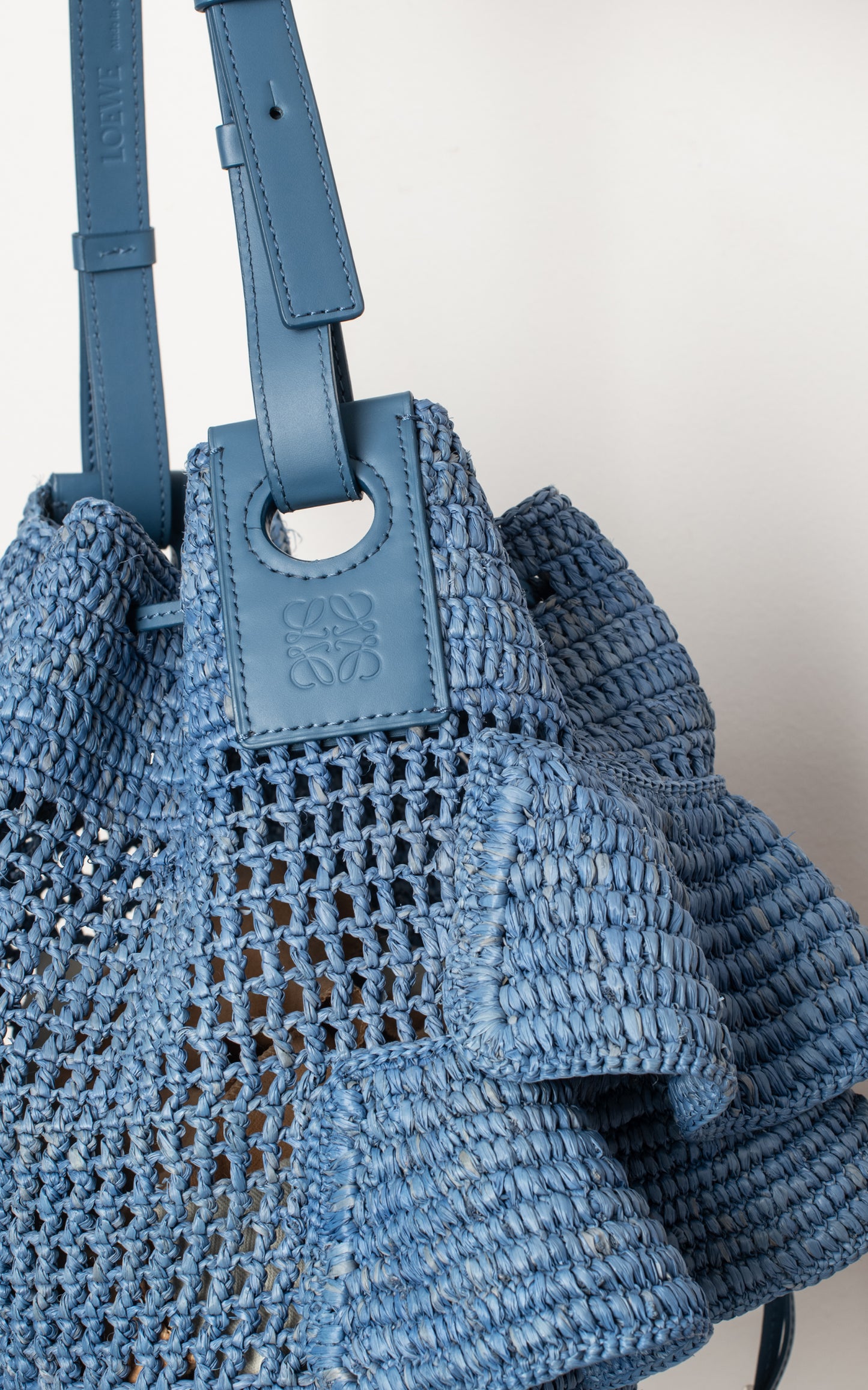 Bolso Loewe x Paula's Ibiza balloon azul