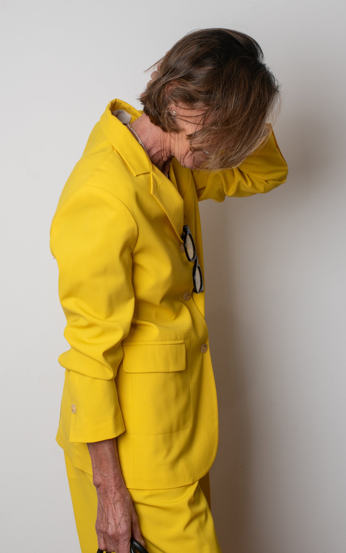 Traje de chaqueta amarillo
