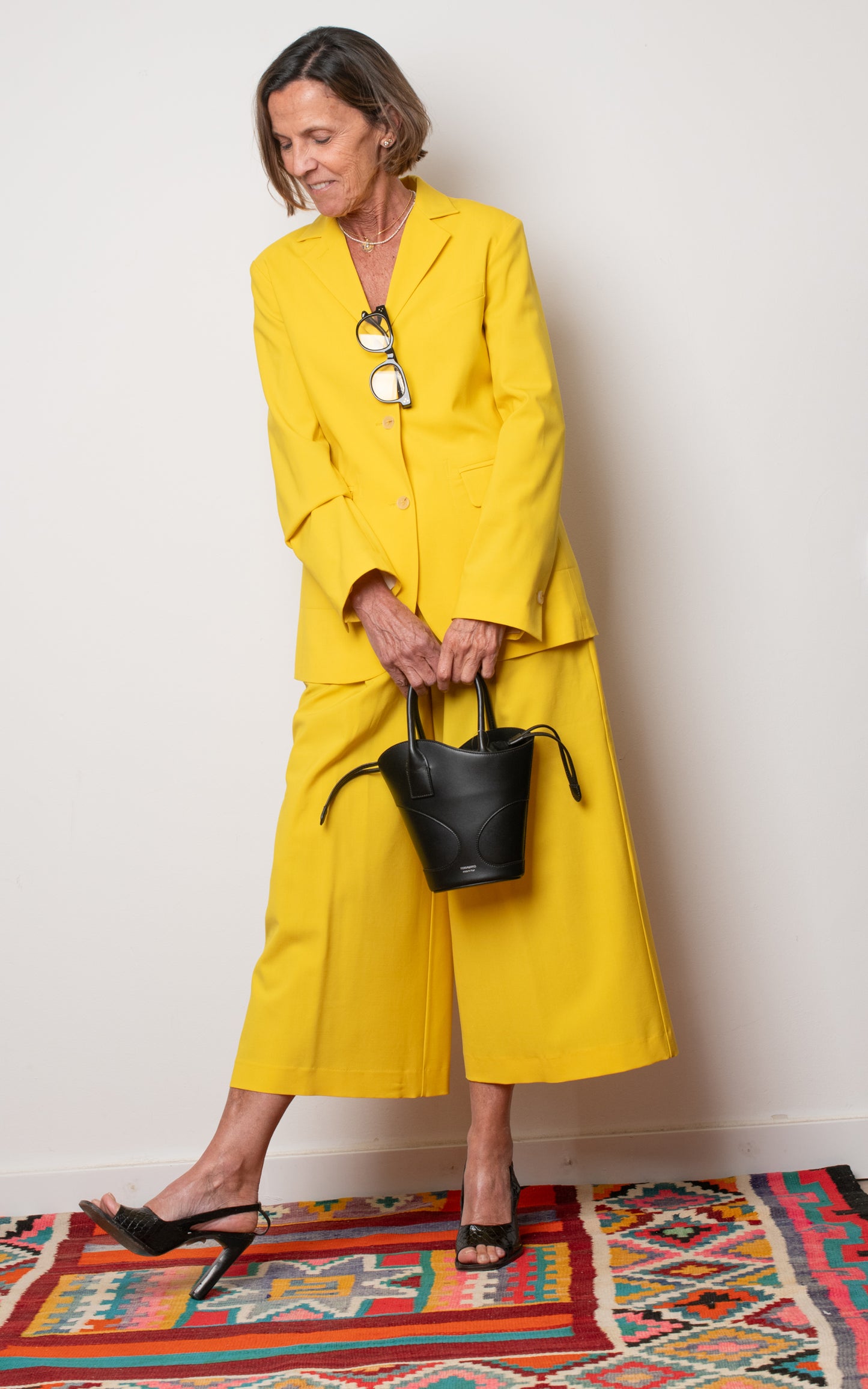 Traje de chaqueta amarillo