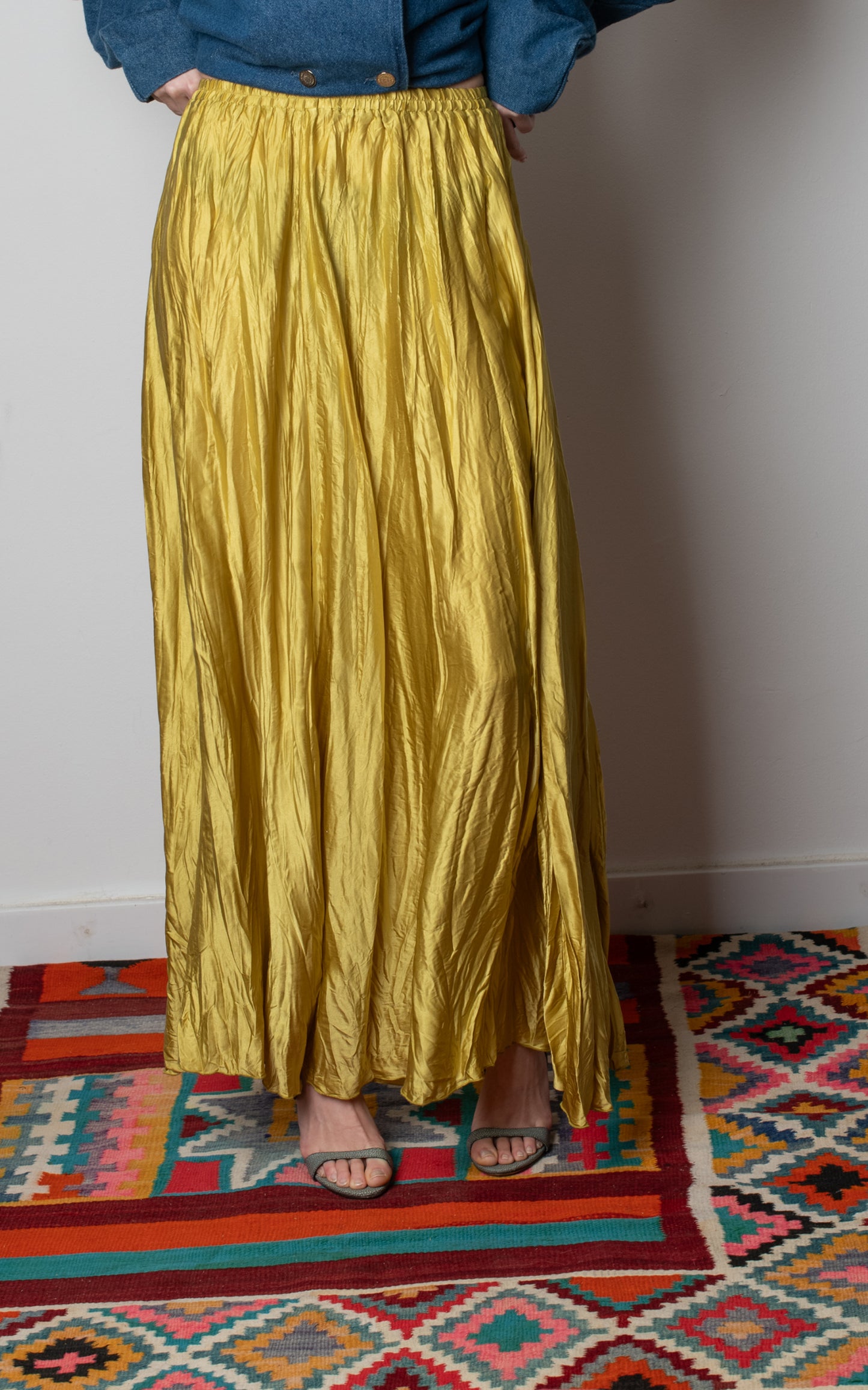 Falda amarilla
